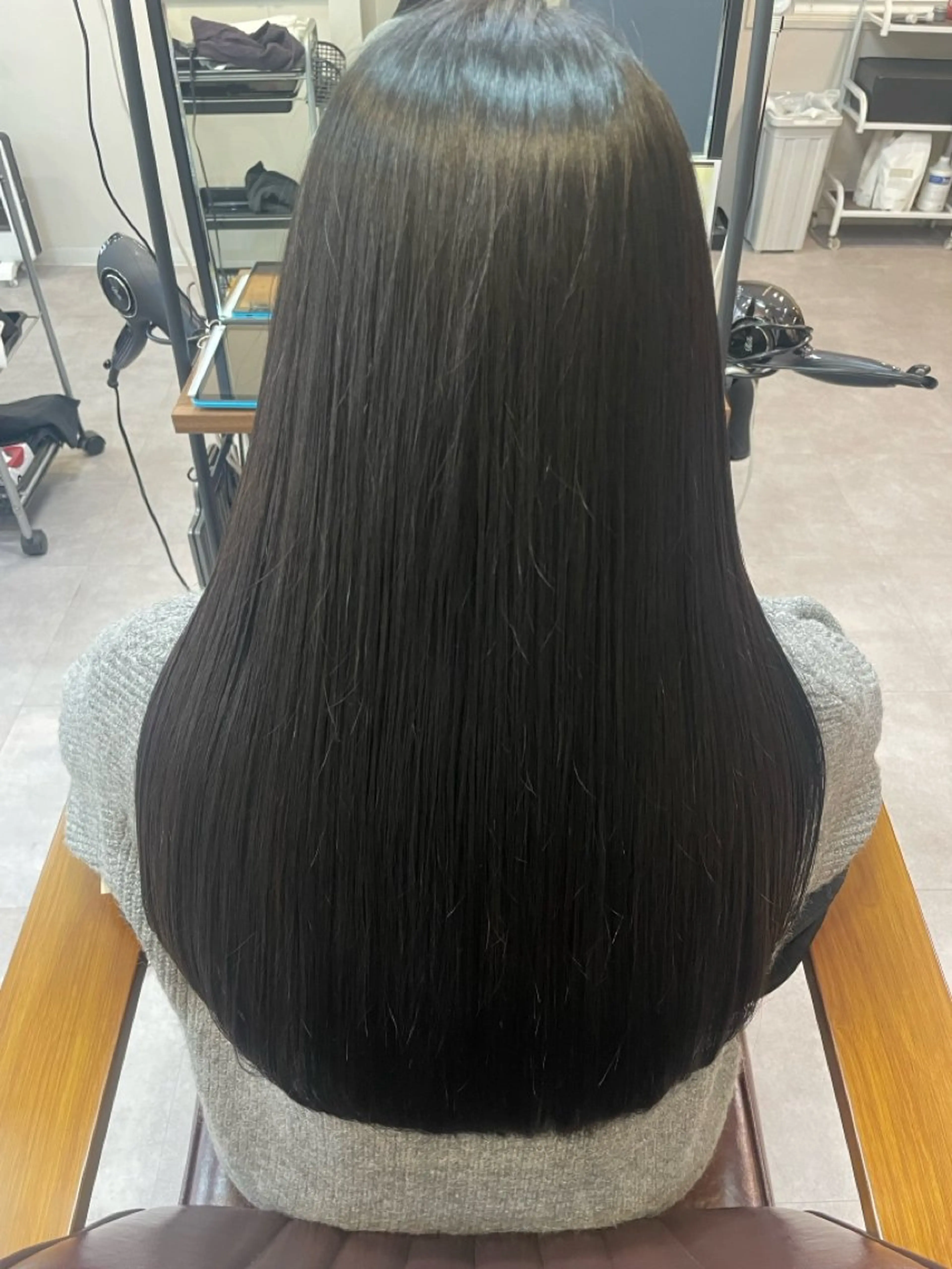 ロング 縮毛矯正 脇田 光樹のヘアスタイル