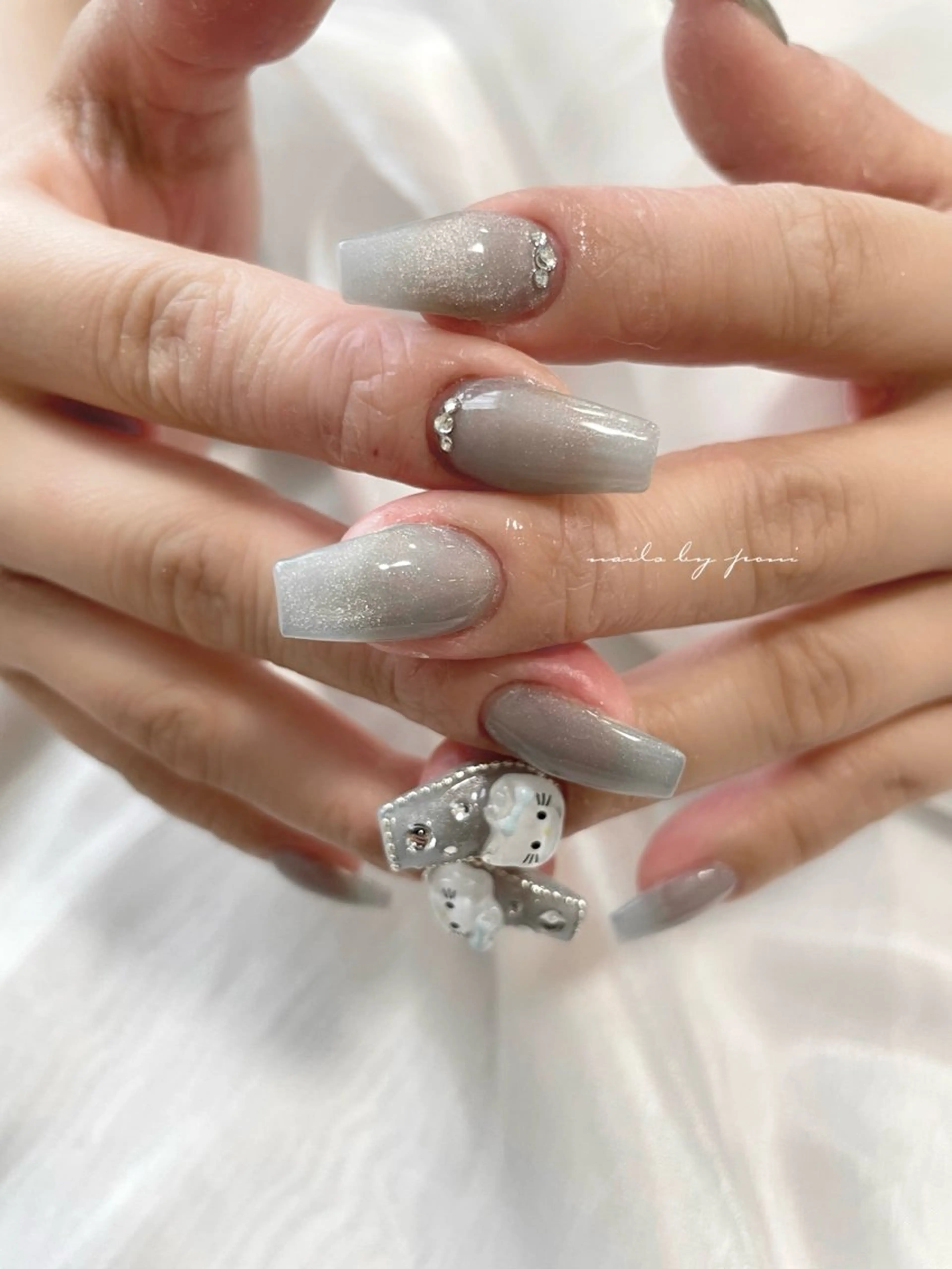 ネイル Nail Studio NEW MOON所属・NEW MOON takahoのネイルデザイン