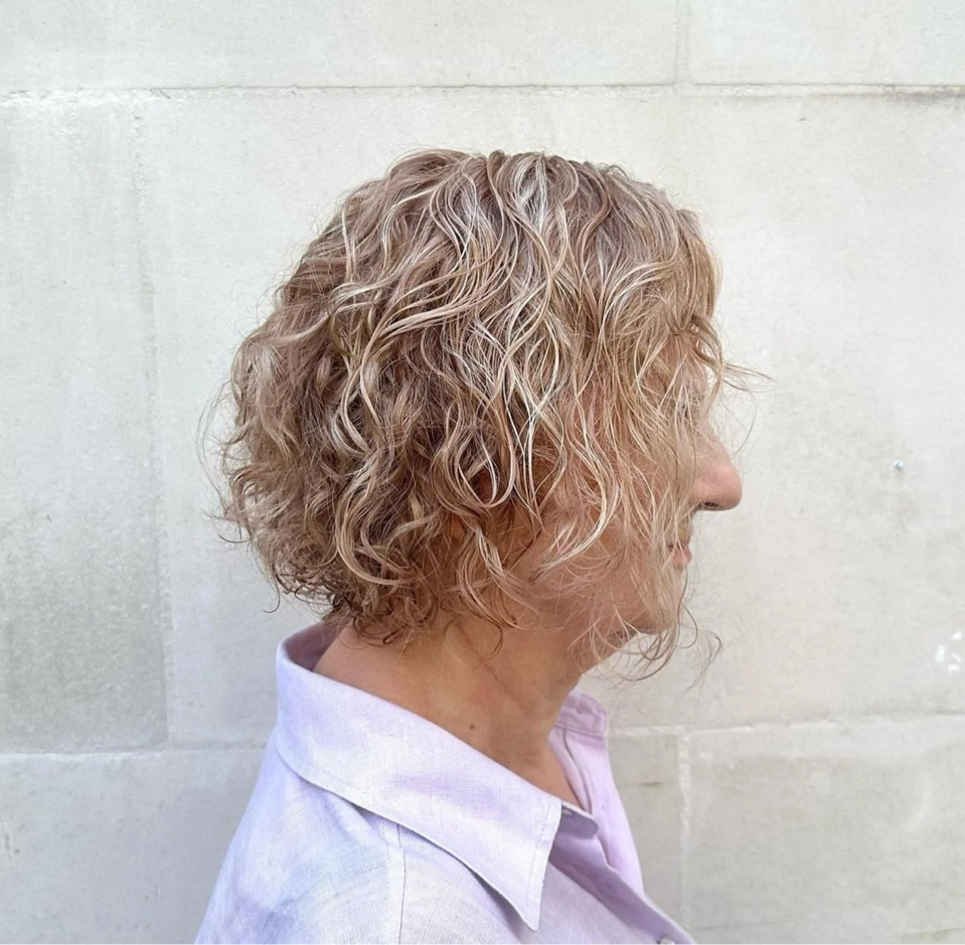 ミディアム カラー パーマ 卒業式のヘアスタイル 🫧RYOグレージュ /透け感カラー🫧のヘアスタイル