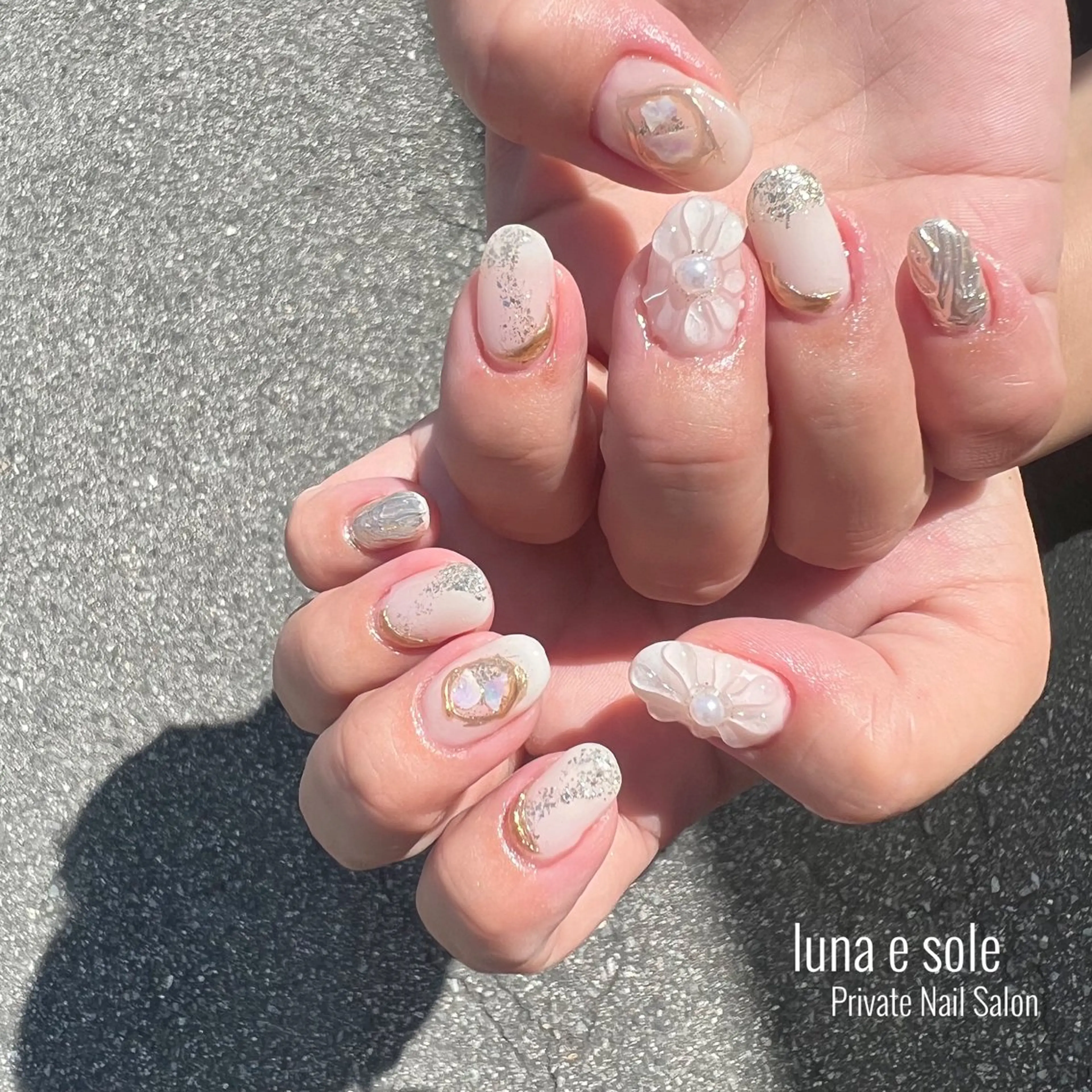 ネイル Luna e  Soleのネイルデザイン