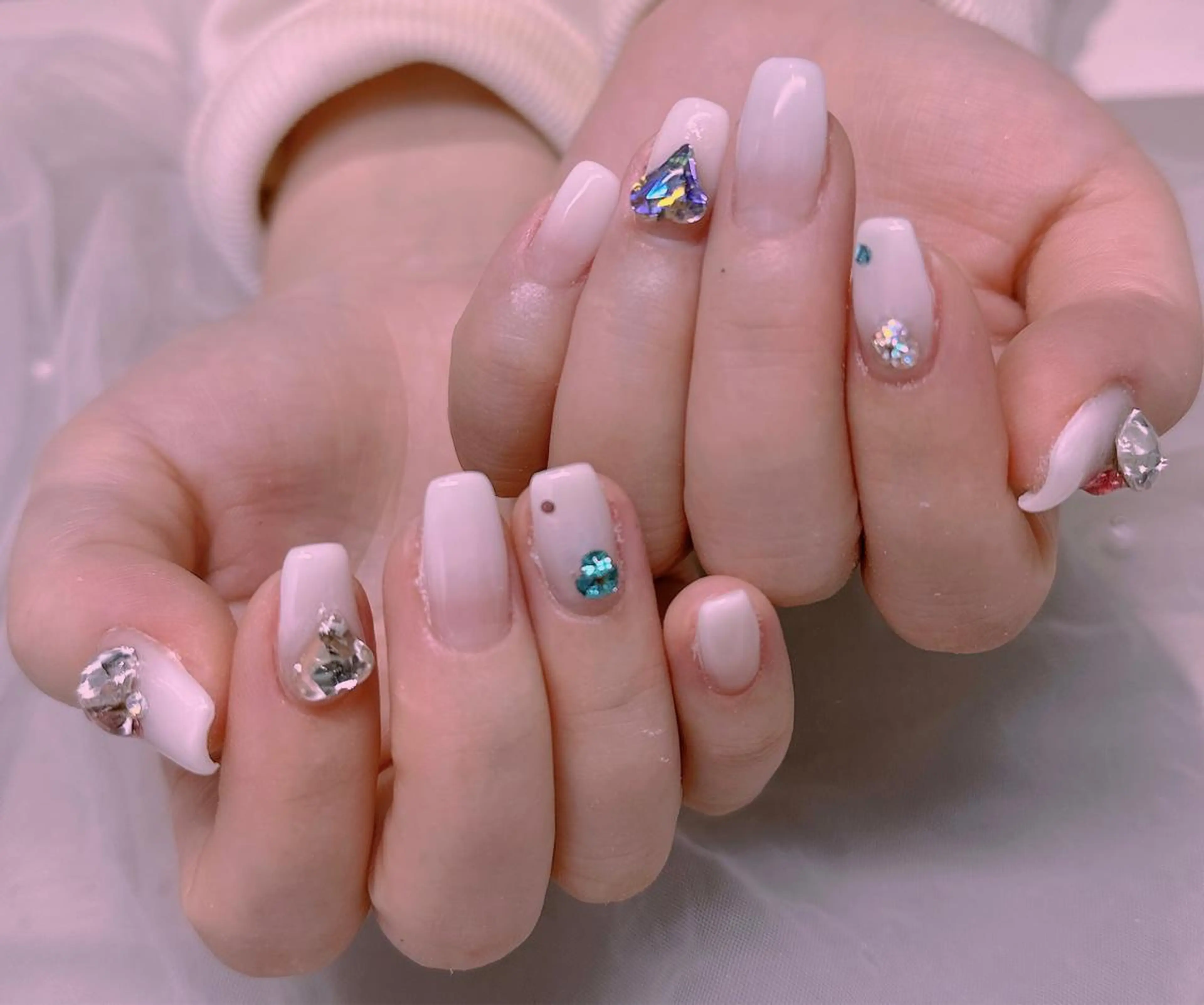 ネイル エムズ エムズのマツエク・マツパデザイン