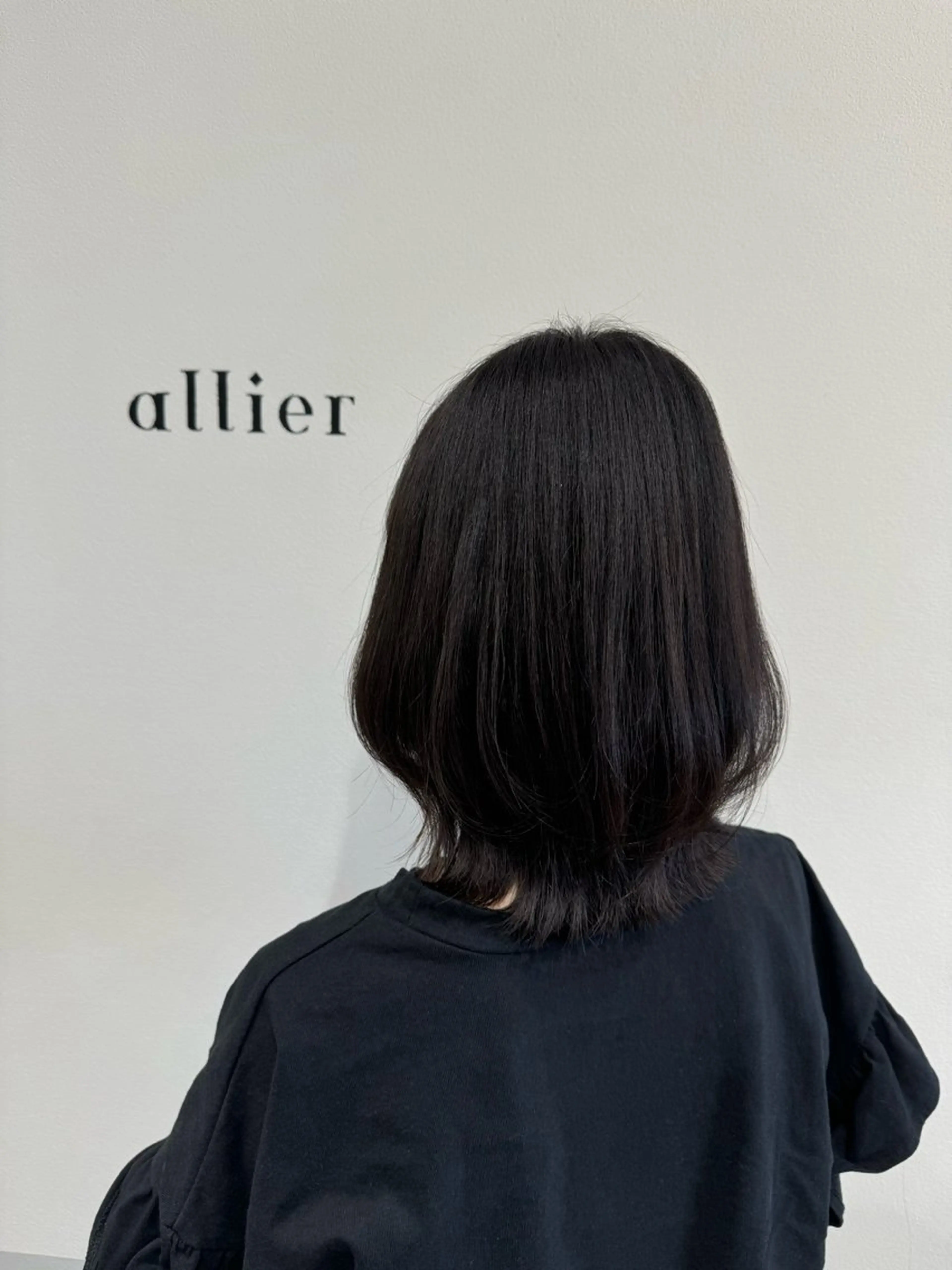 ミディアム shuri (allier)のヘアスタイル