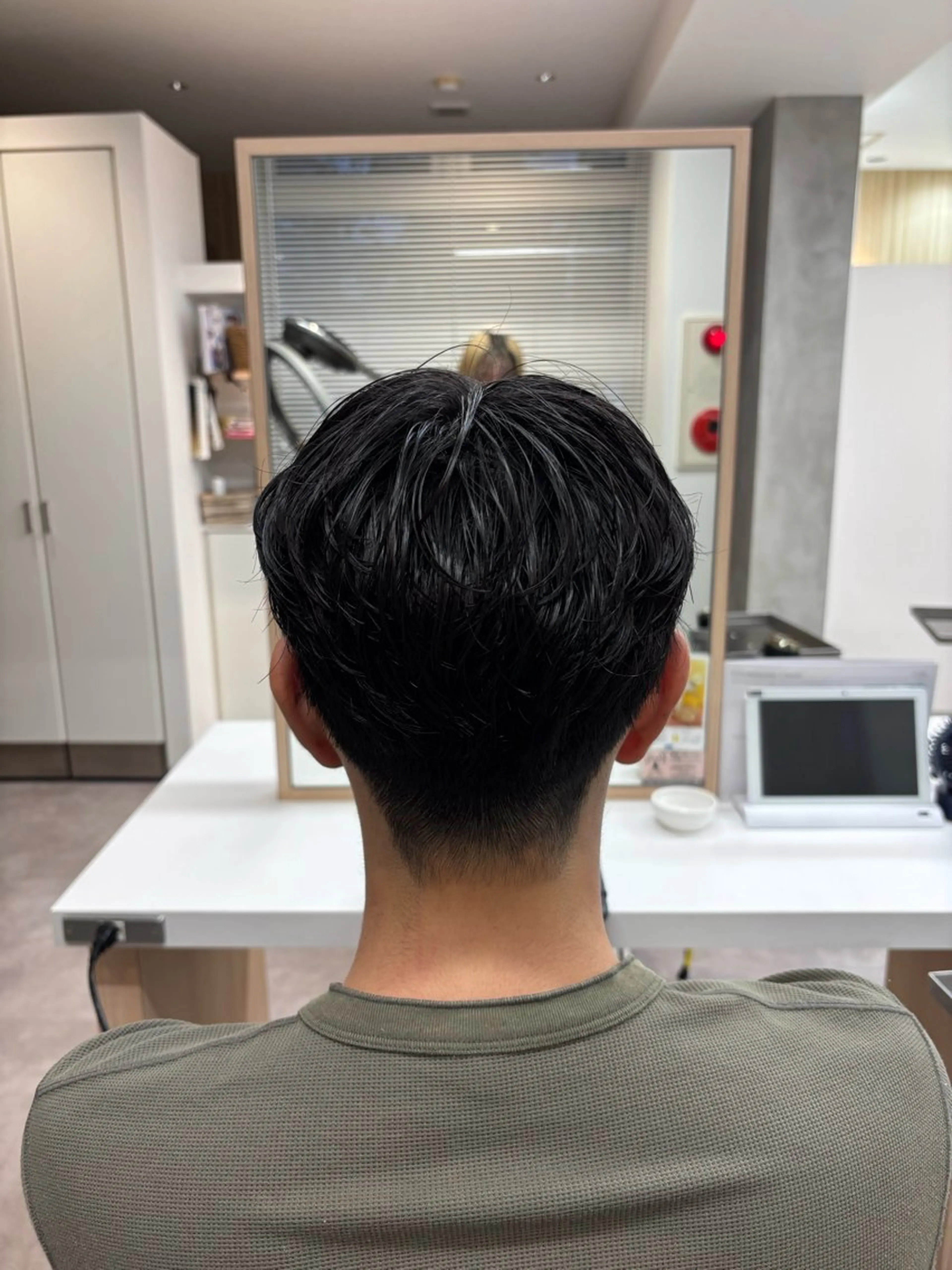 ショート パーマ メンズスタイリスト 🫧Akariのヘアスタイル