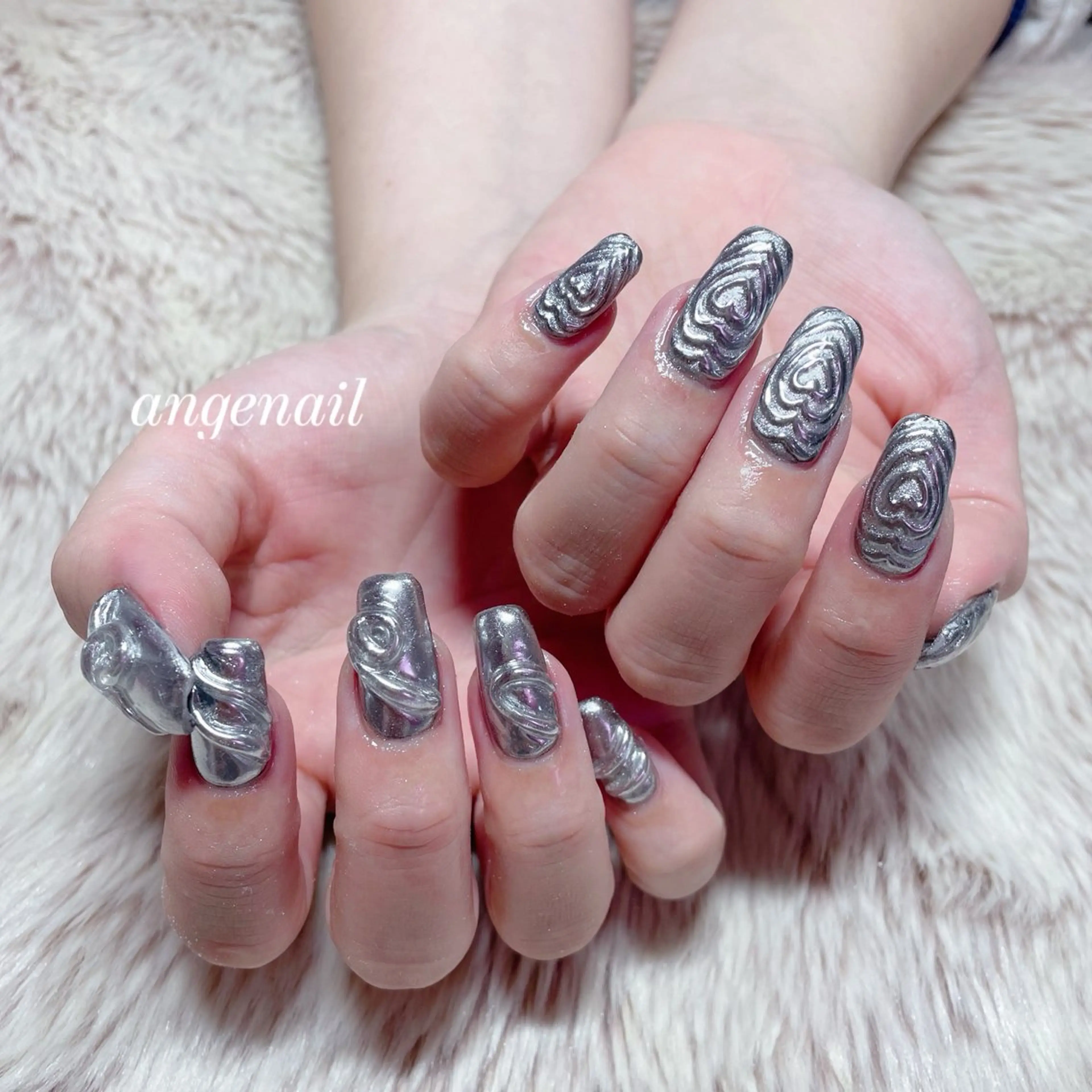 ネイル ハンドネイル オーナーネイリスト MAKIのネイルデザイン