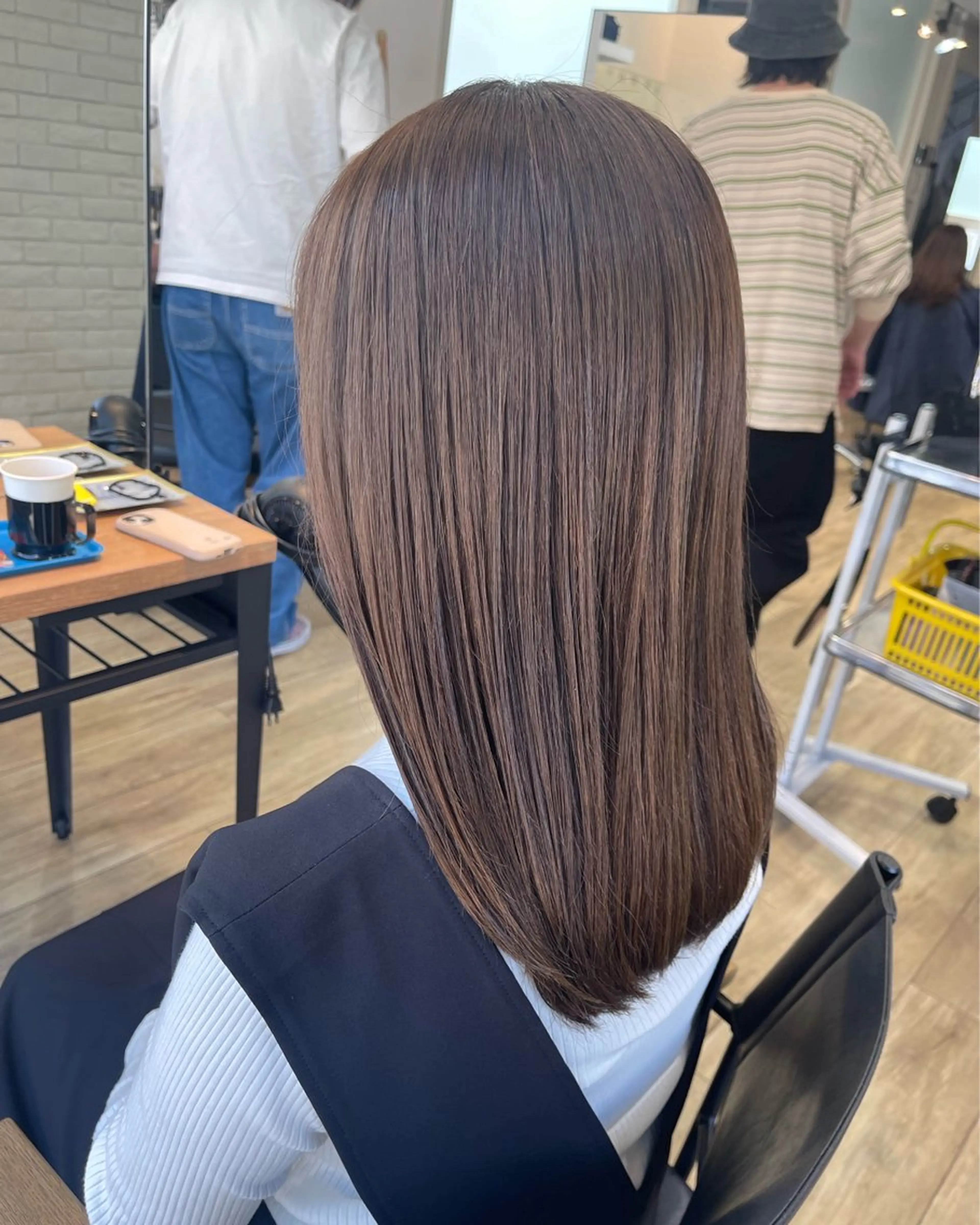 カラー 四ッ井 翔のヘアスタイル