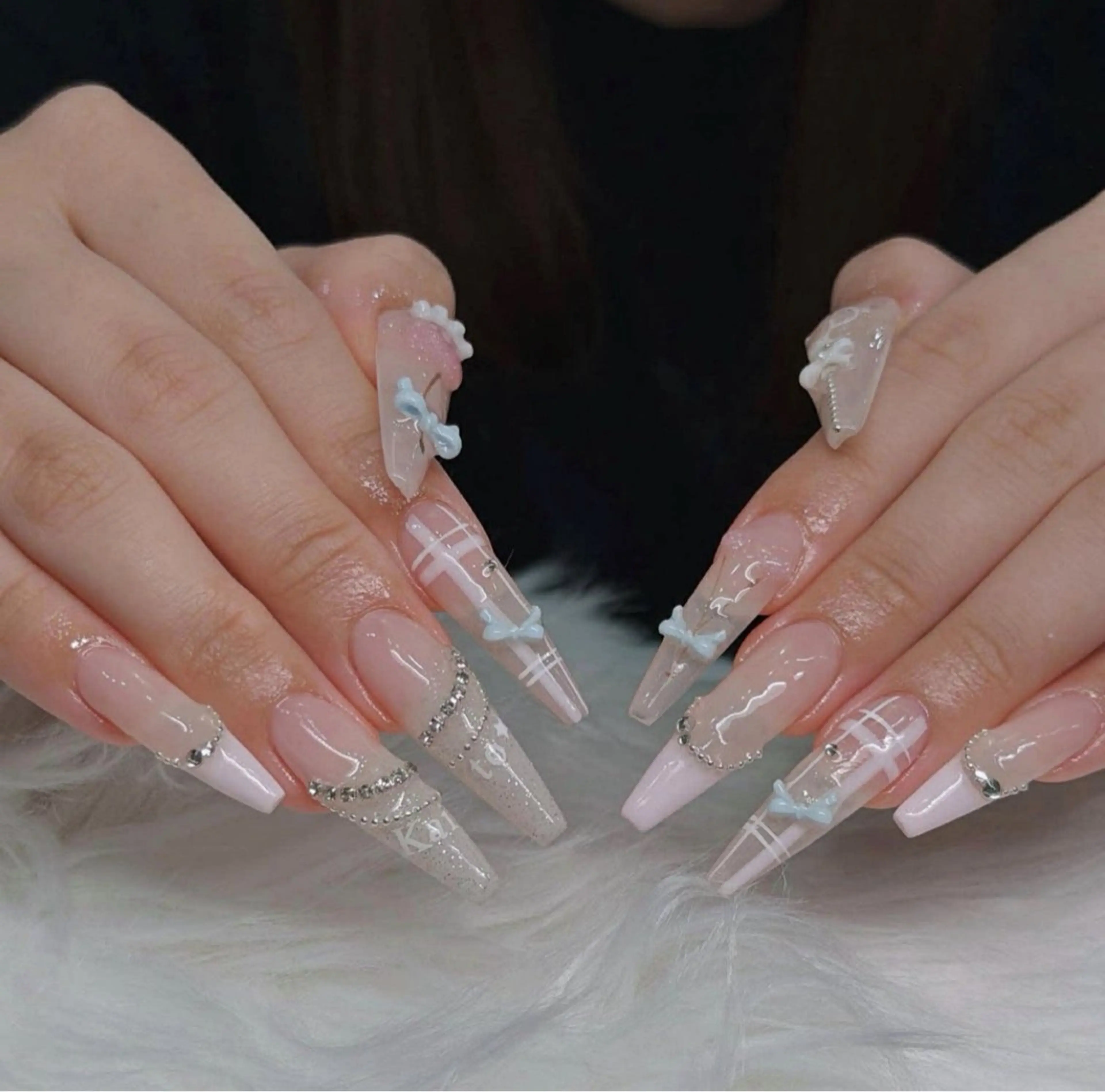 ネイル 長さ出し フレンチネイル 韓国ネイル レース マグネットネイル 高橋 ユキのネイルデザイン