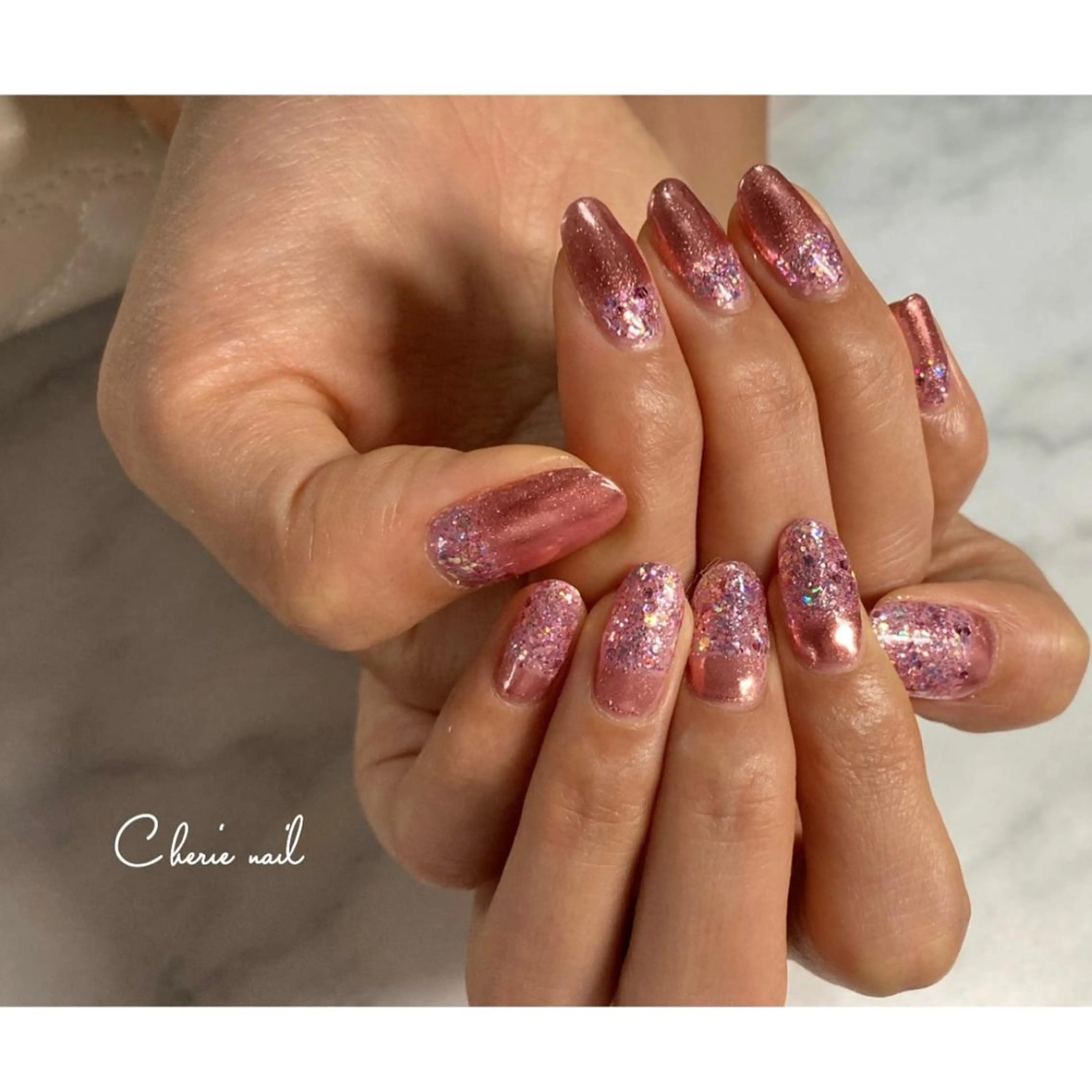 ネイル ラメ(グリッター) ミラーネイル ピンク Cherienail yunaのネイルデザイン