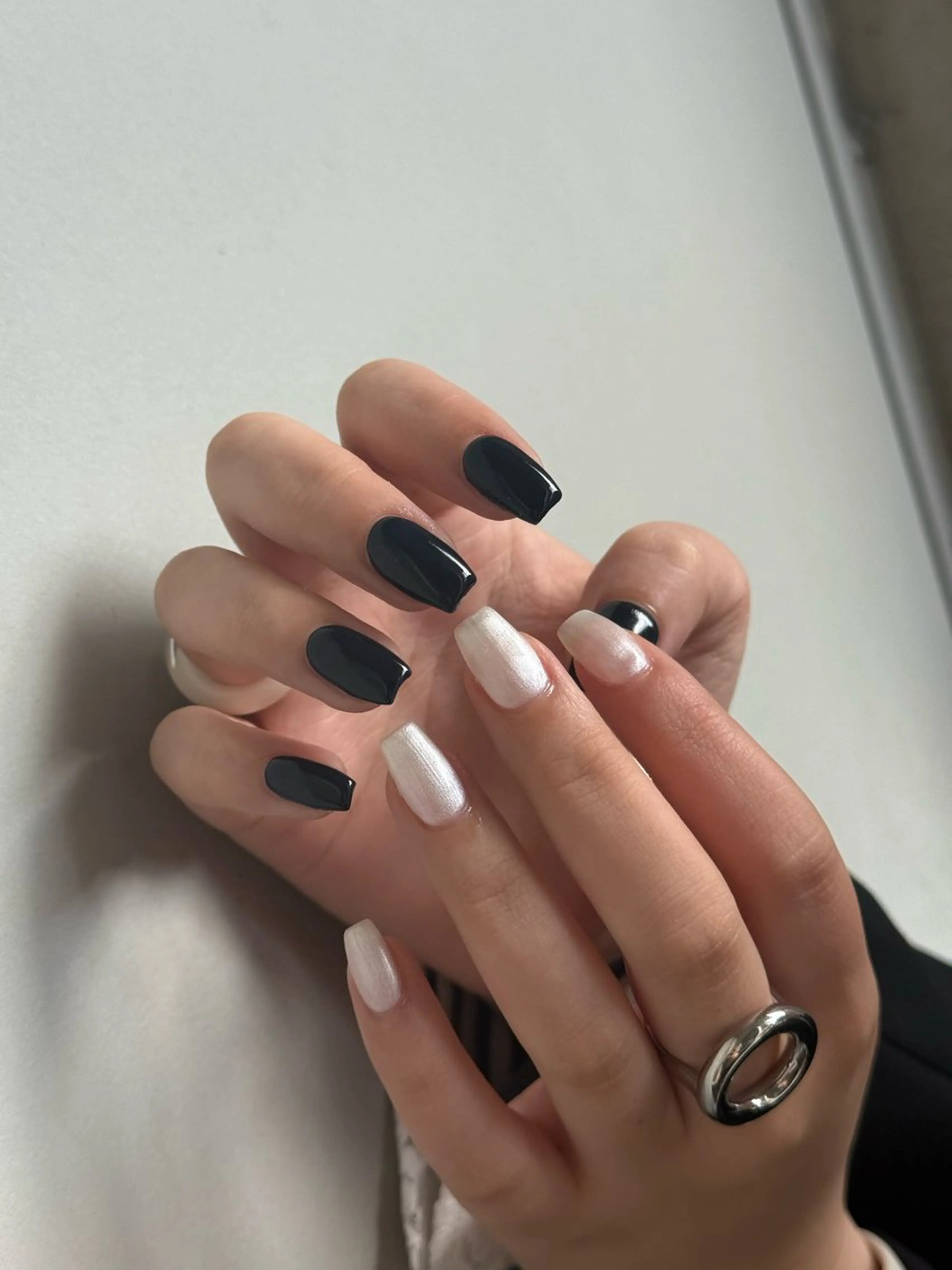 ネイル ワンカラーネイル Manon Yuiのマツエク・マツパデザイン