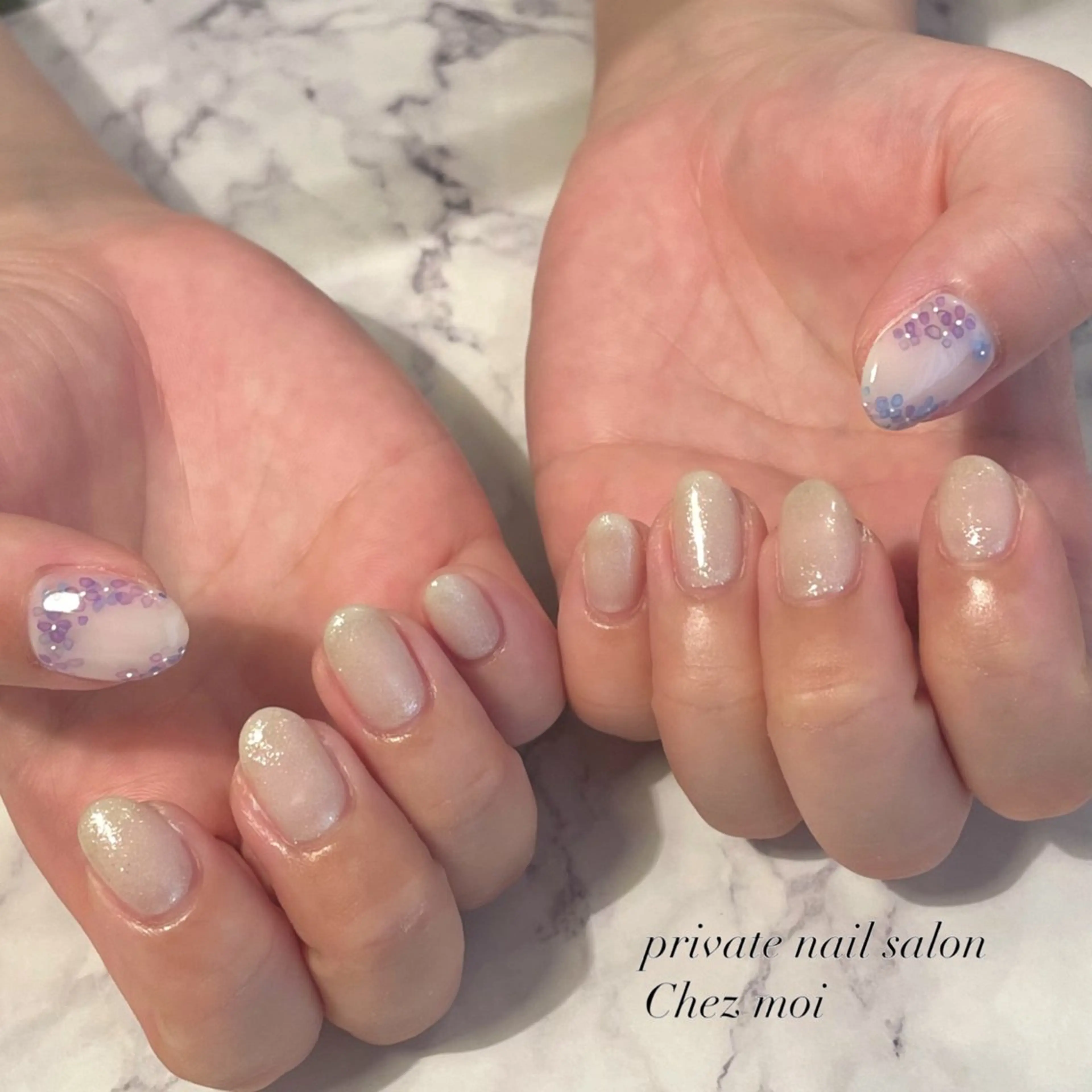 ネイル KOMINE TOMOKOのネイルデザイン