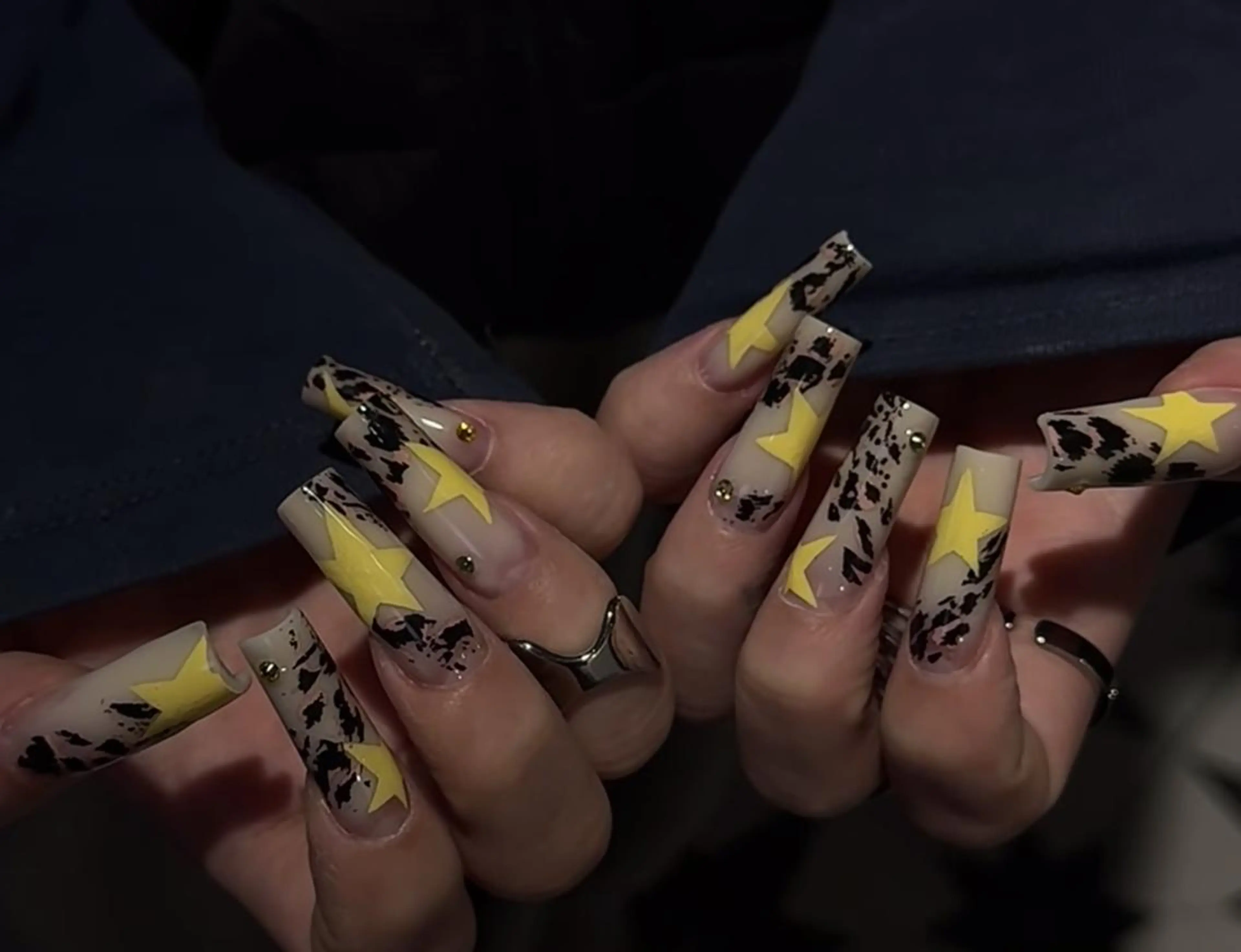 ネイル ハンドネイル ハンドケア 🍑 momo_nailのネイルデザイン