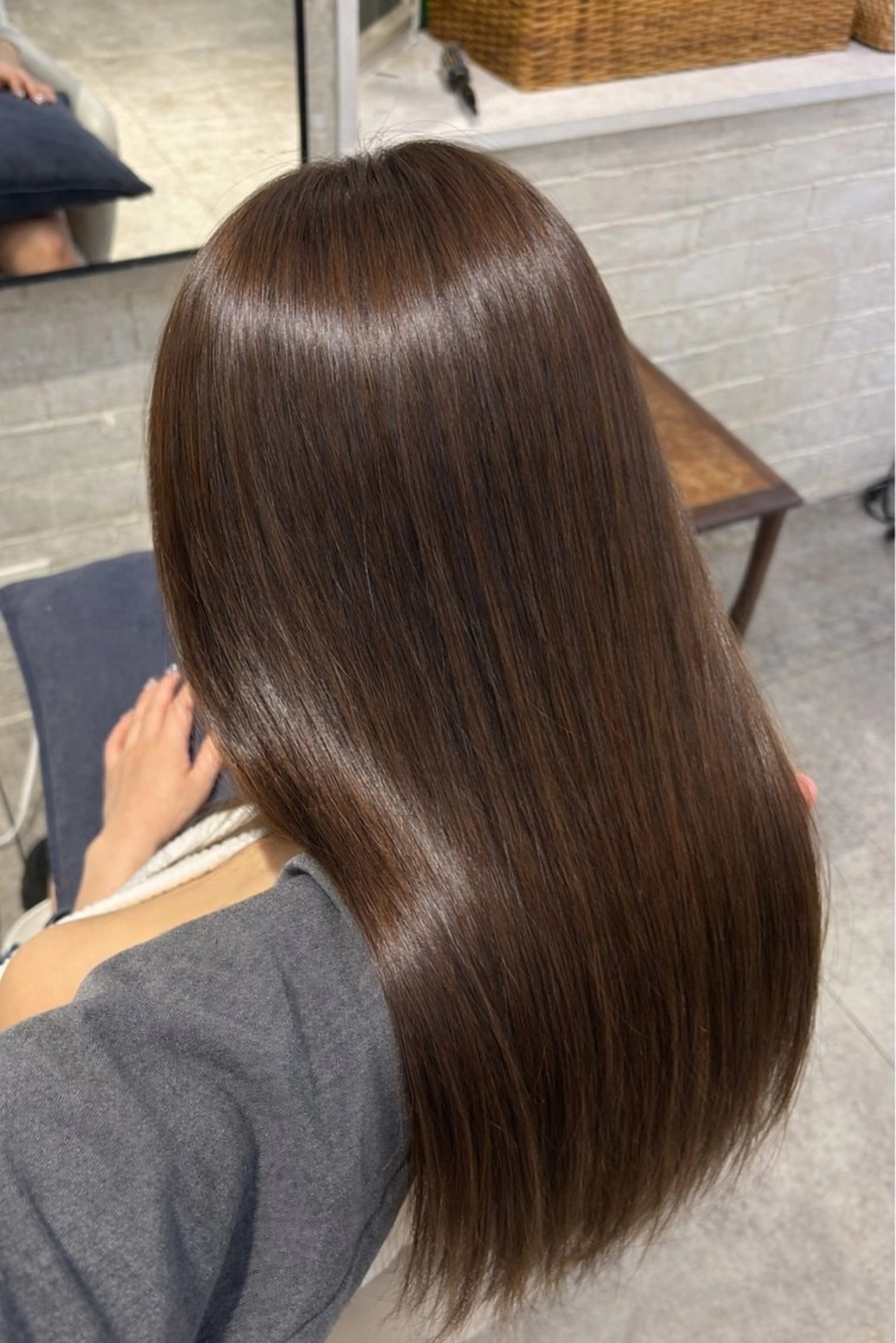 ロング カラー トリートメント 折野 来菜のヘアスタイル