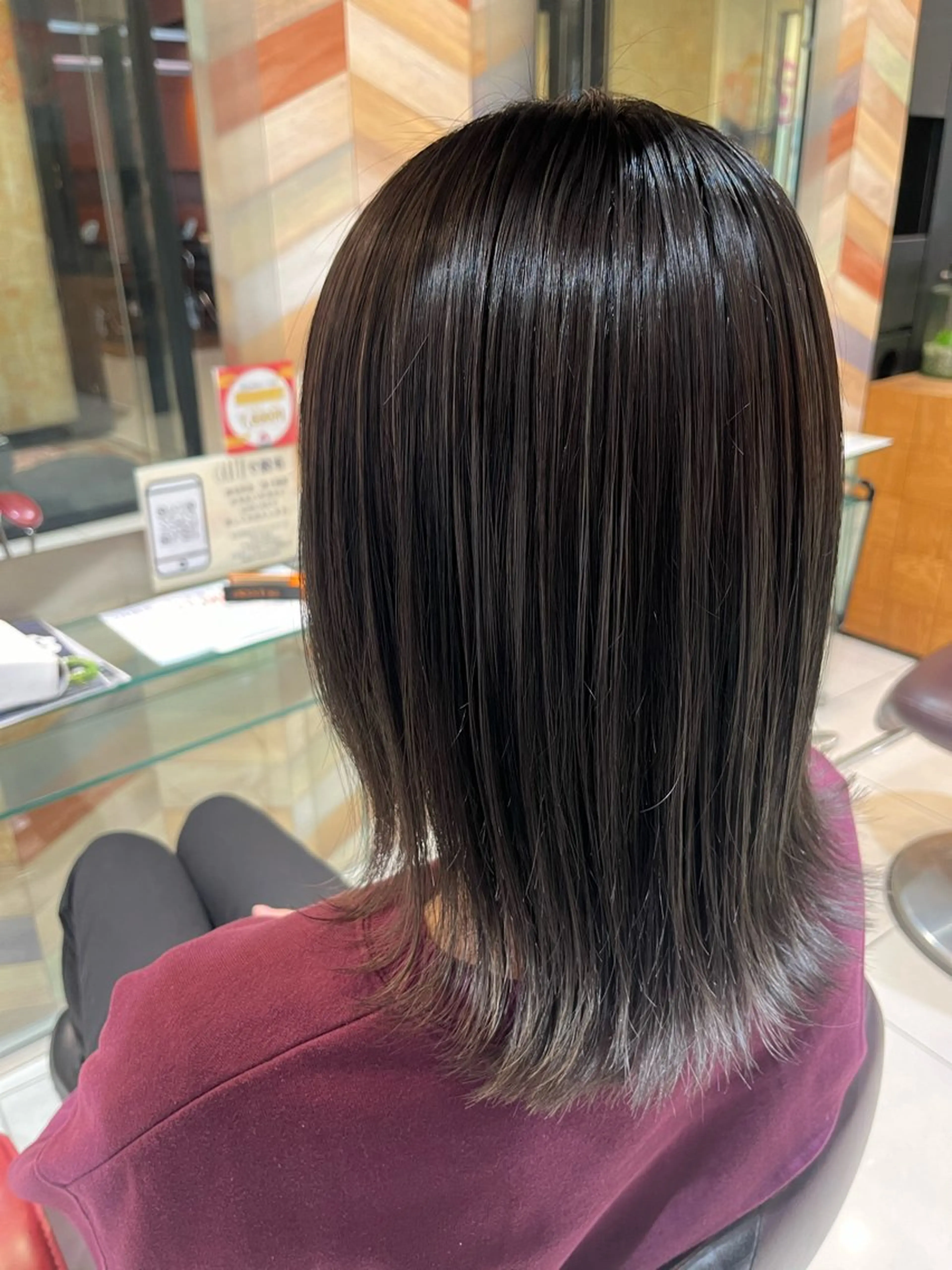 ミディアム カラー 🧸 EARTH 佃 萌海 ☁️のヘアスタイル