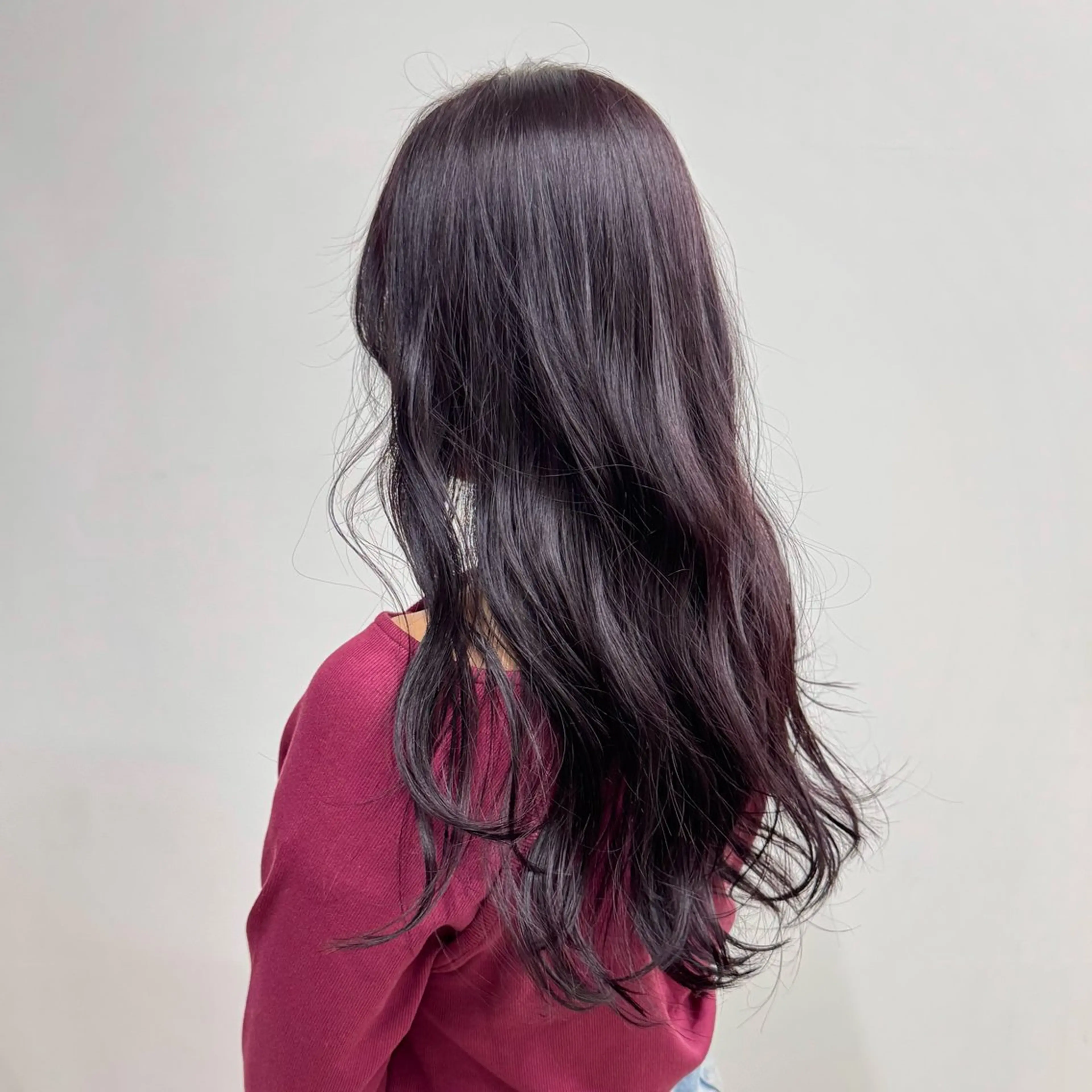 ロング カラー カシス ヘアカラー 清水愛果/オリーブ カラー/透明感カラーのヘアスタイル