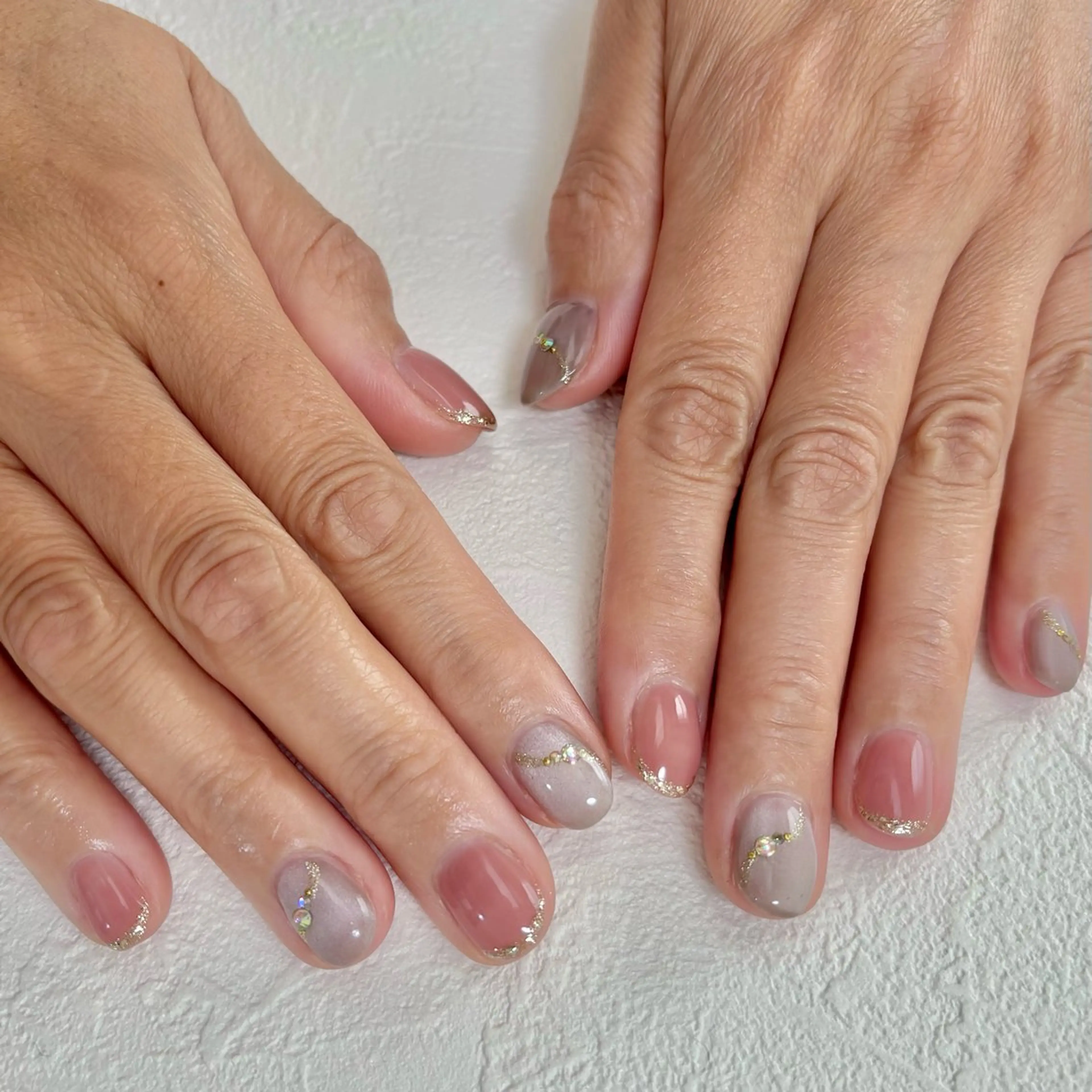 ネイル アートネイル フレンチネイル ガラスフレンチ マグネットネイル ピンク アンリッシュ池袋 小泉のネイルデザイン