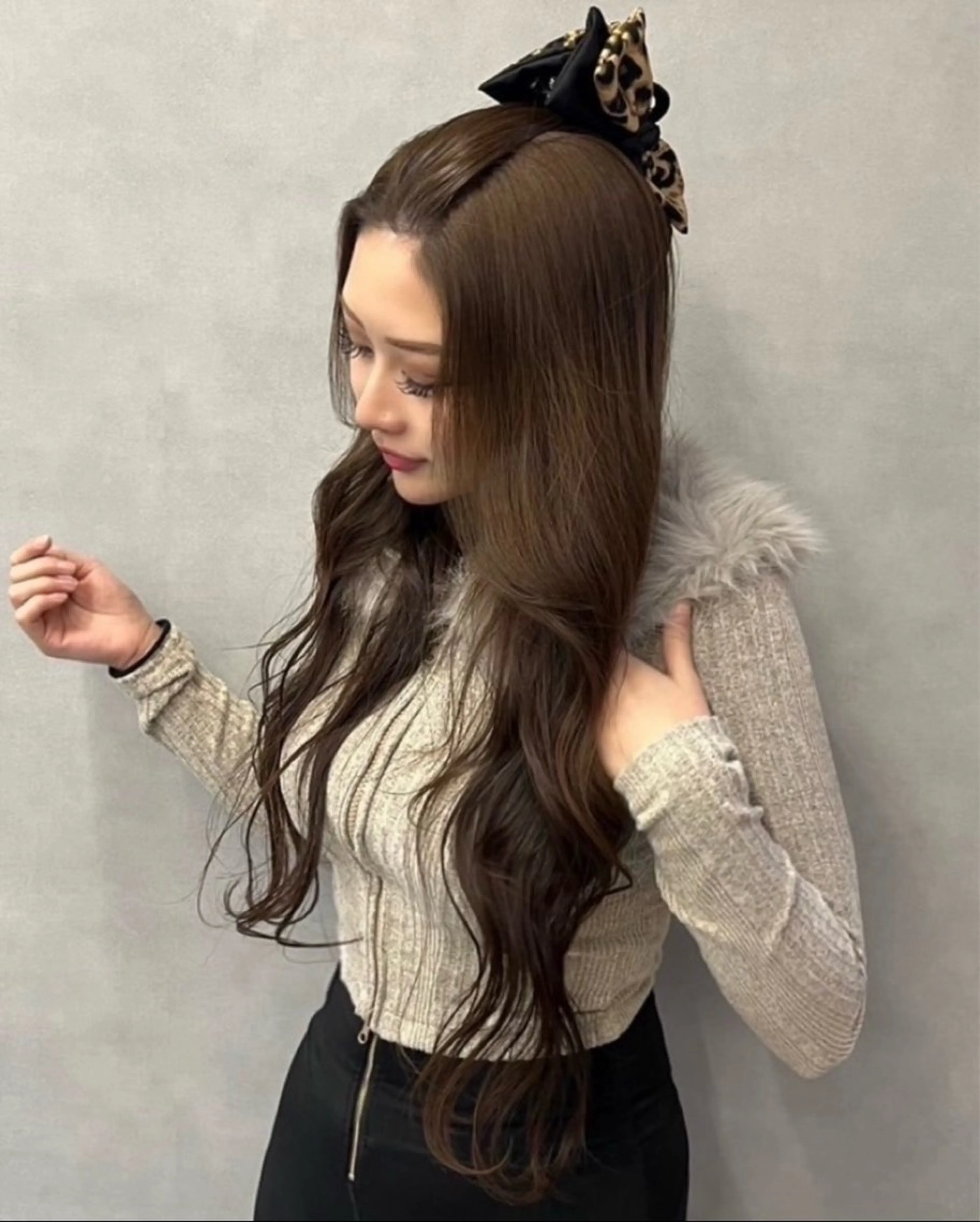 ロング カット ヘアカラー トリートメント Mirai/ 艶カラー/暖色カラーのヘアスタイル