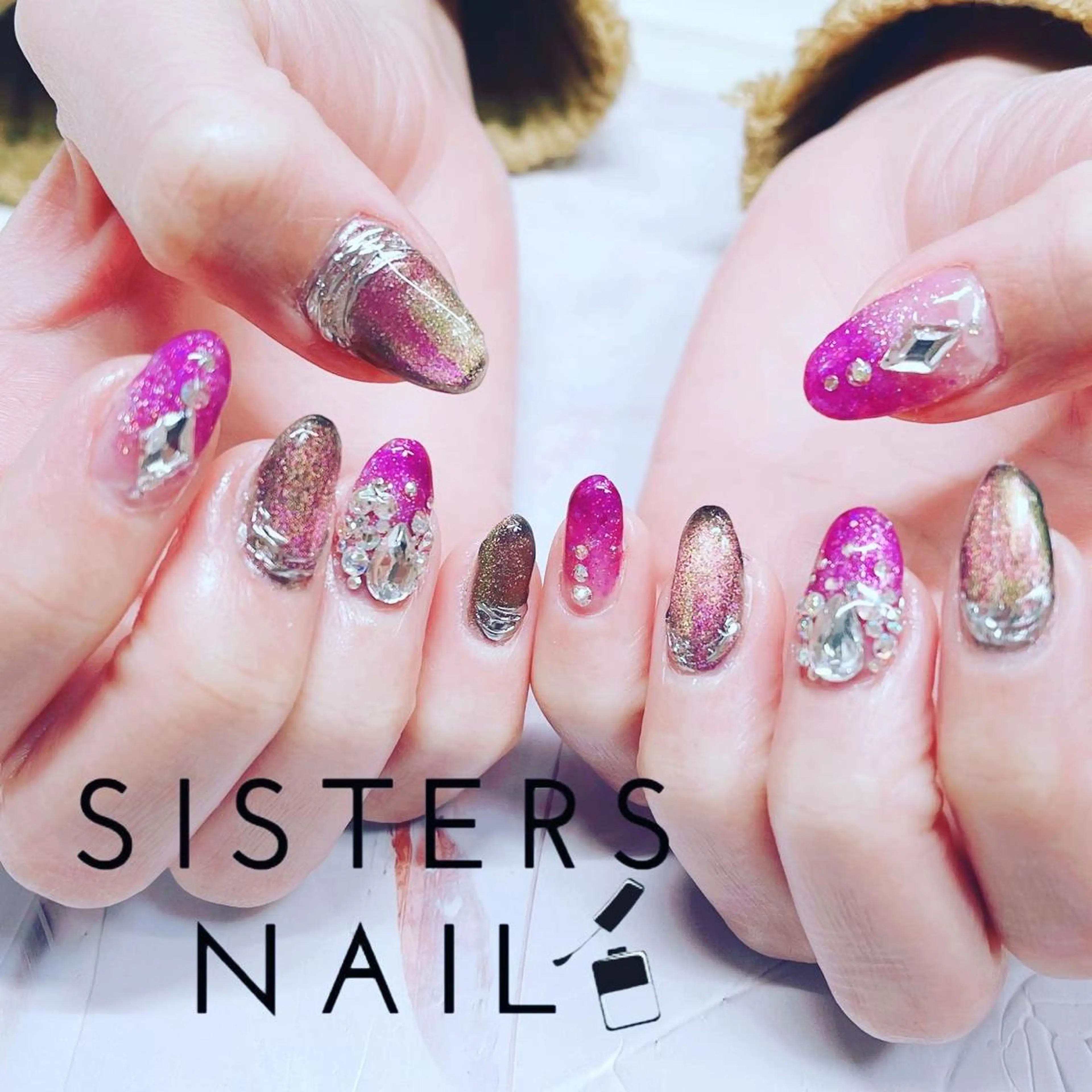 ネイル アートネイル マグネットネイル ミラーネイル 春ネイル 冬ネイル ハンドネイル ハンドケア sisters nail.fのネイルデザイン