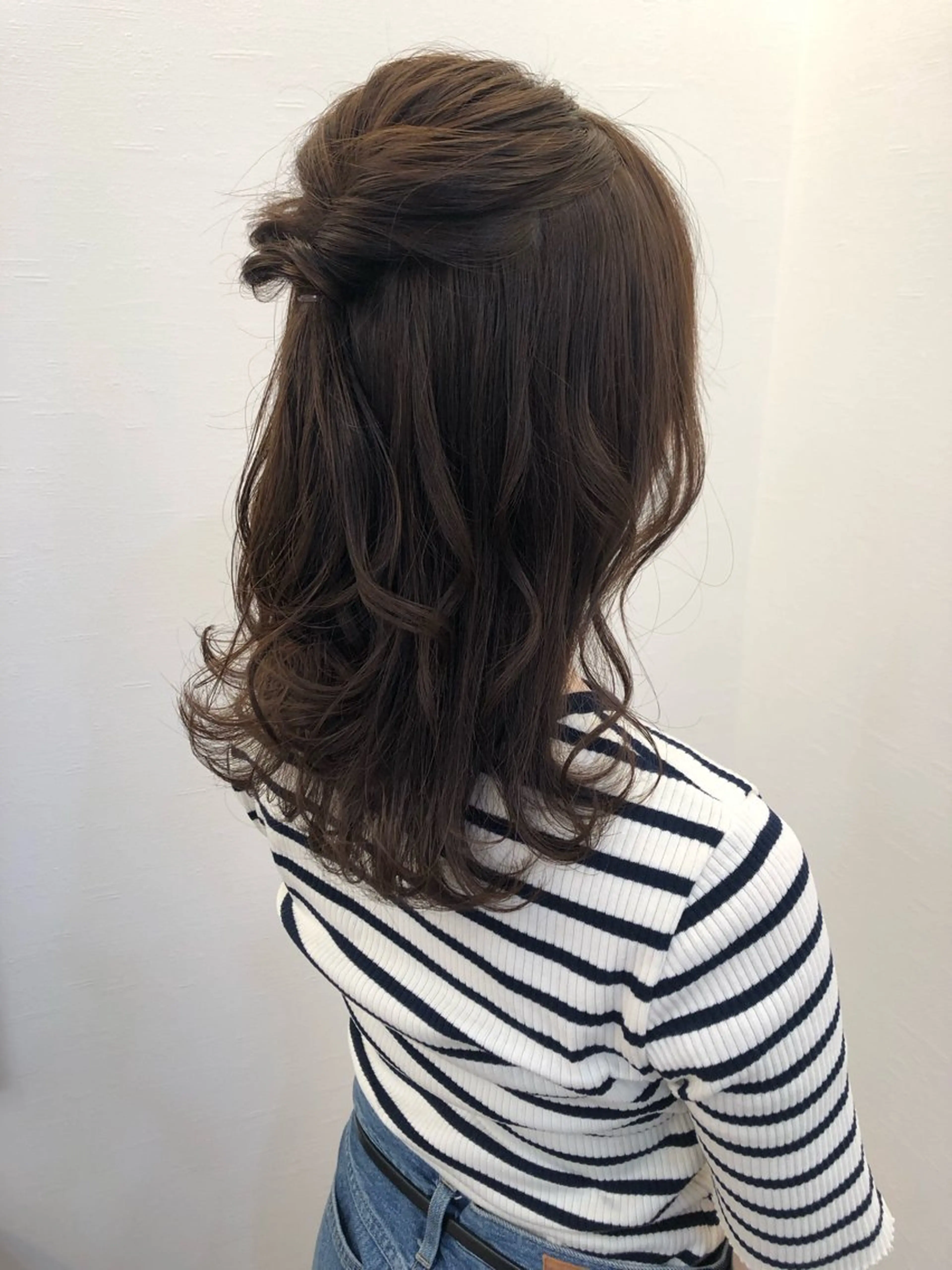 ミディアム Ruang所属・ツノガイ エリのヘアスタイル