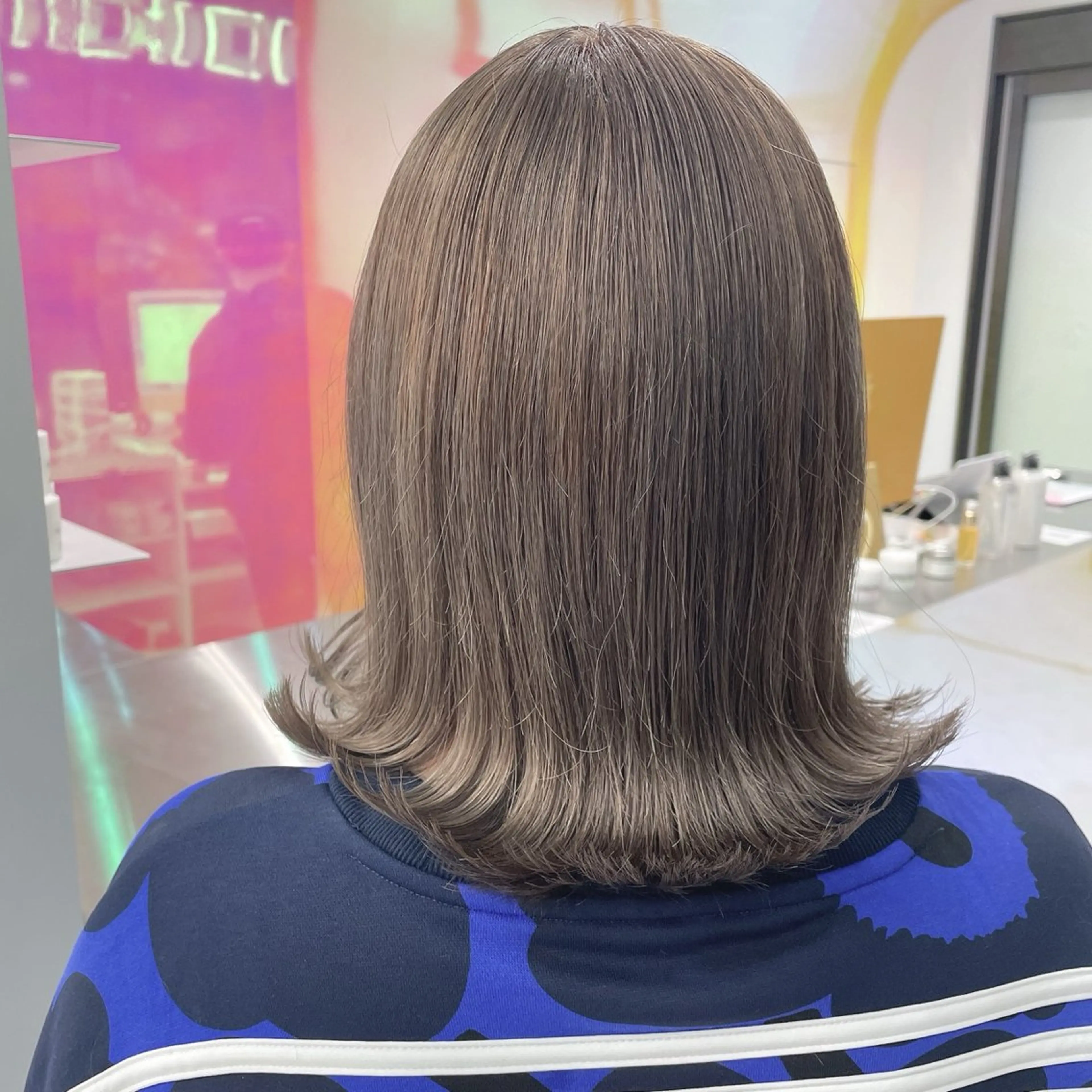 ミディアム カラー パーマ ヘアアレンジ メンズ 🤍透明感カラー🤍 ブリーチ🤍AINEのヘアスタイル