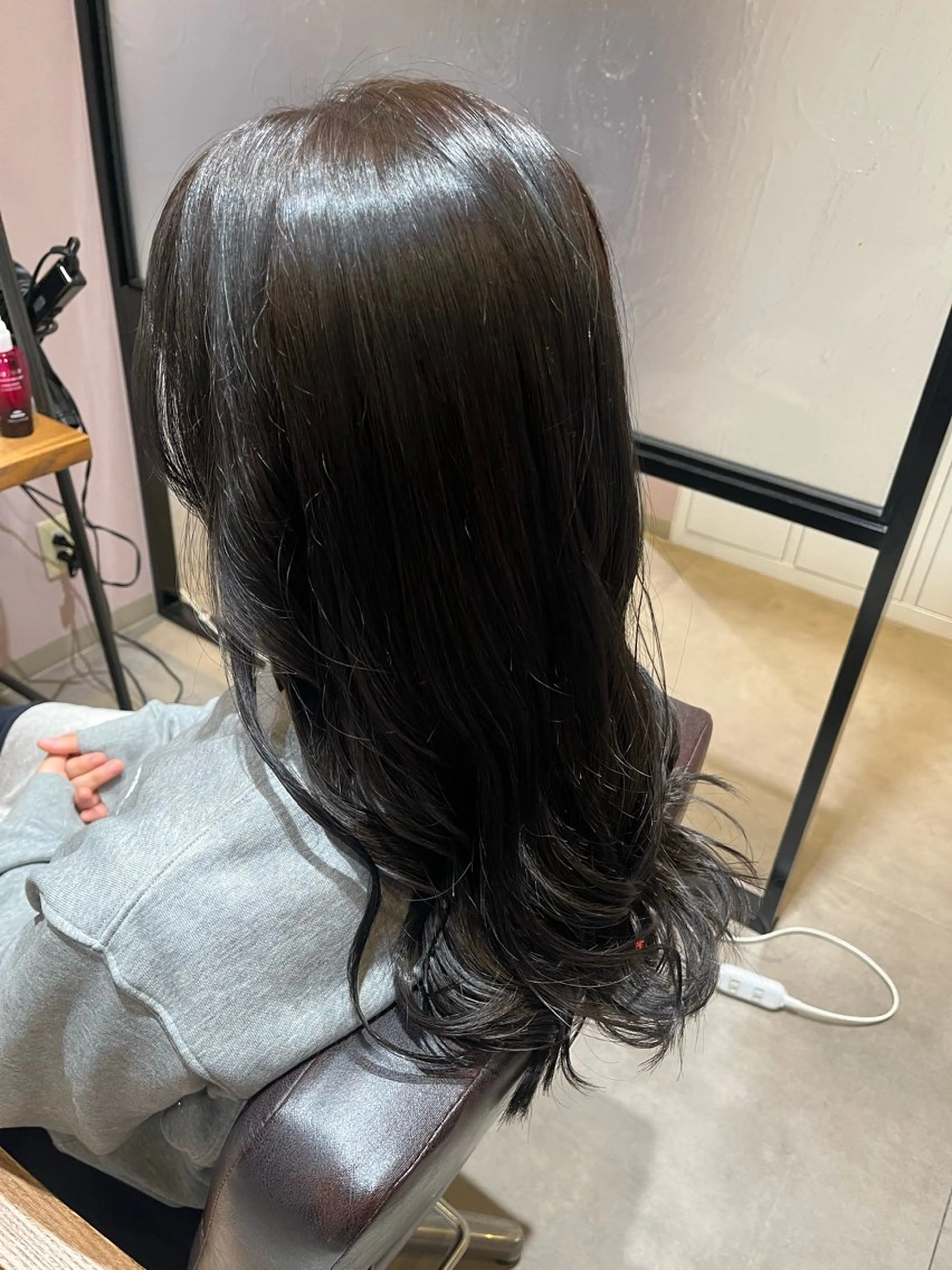 カラー 西原 愛紗のヘアスタイル