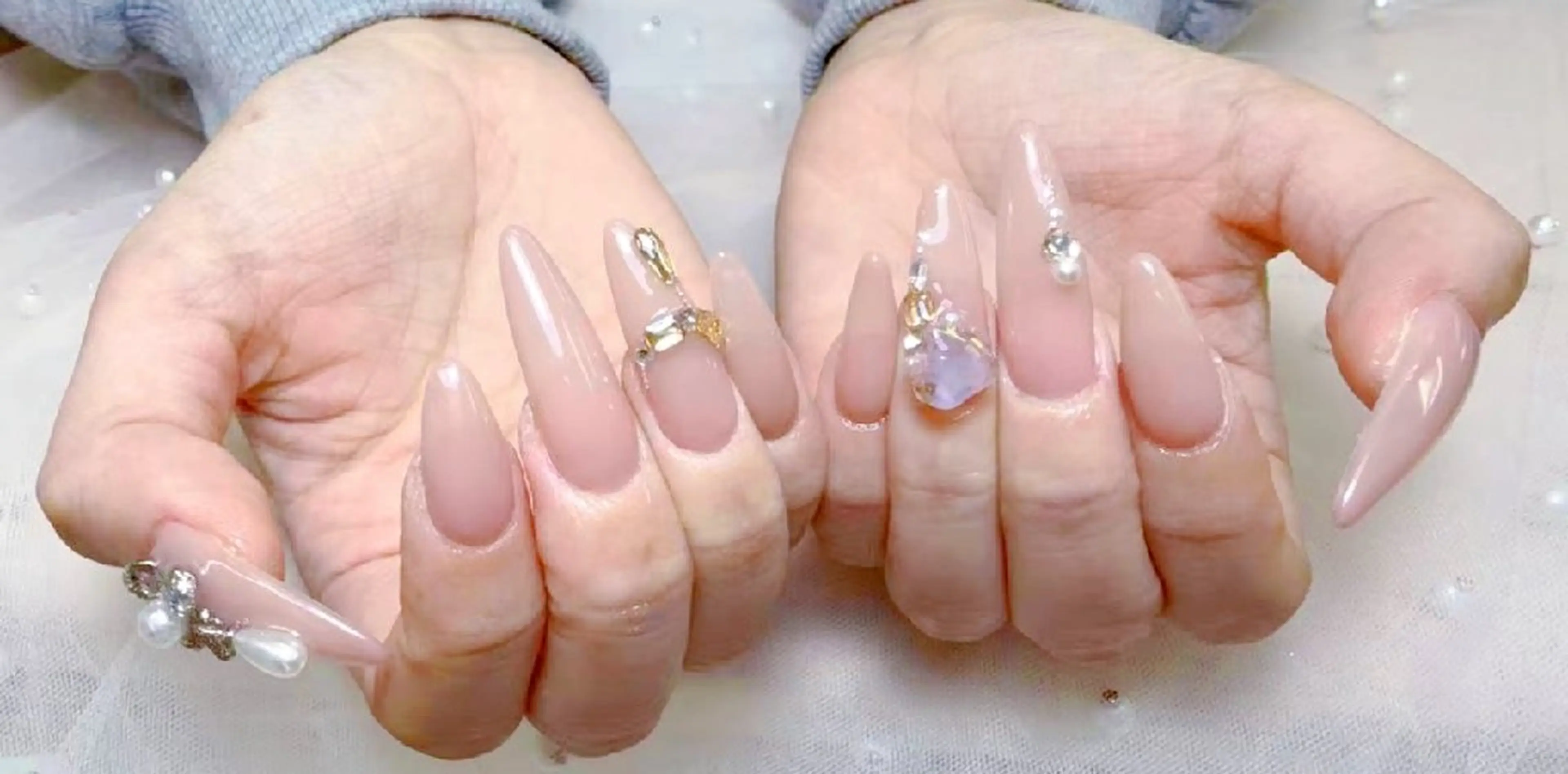 ネイル 鈴木 彩星のネイルデザイン