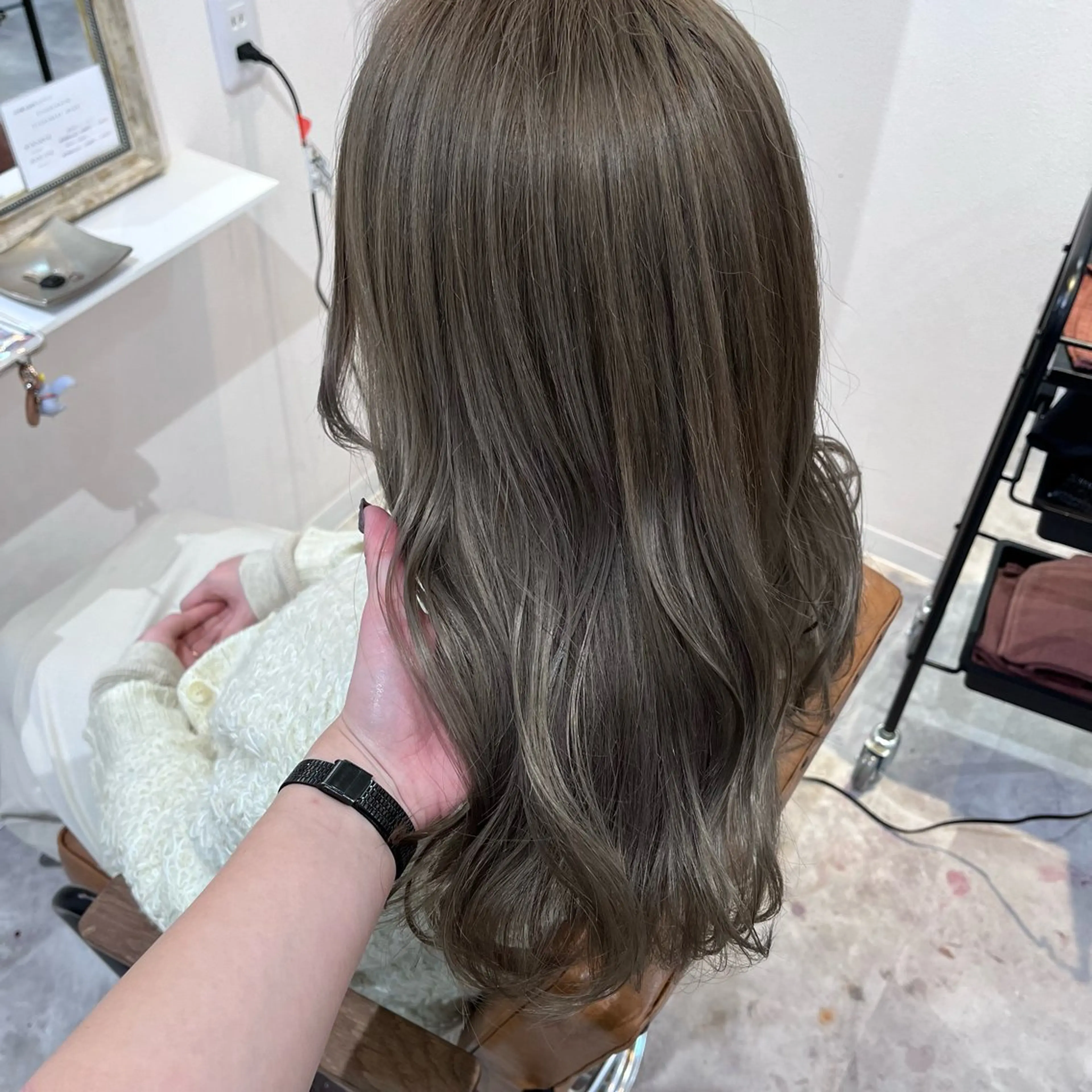 ミディアム カラー カット ヘアカラー トリートメント 梅田/髪質改善カラー ❄︎ mikiのヘアスタイル