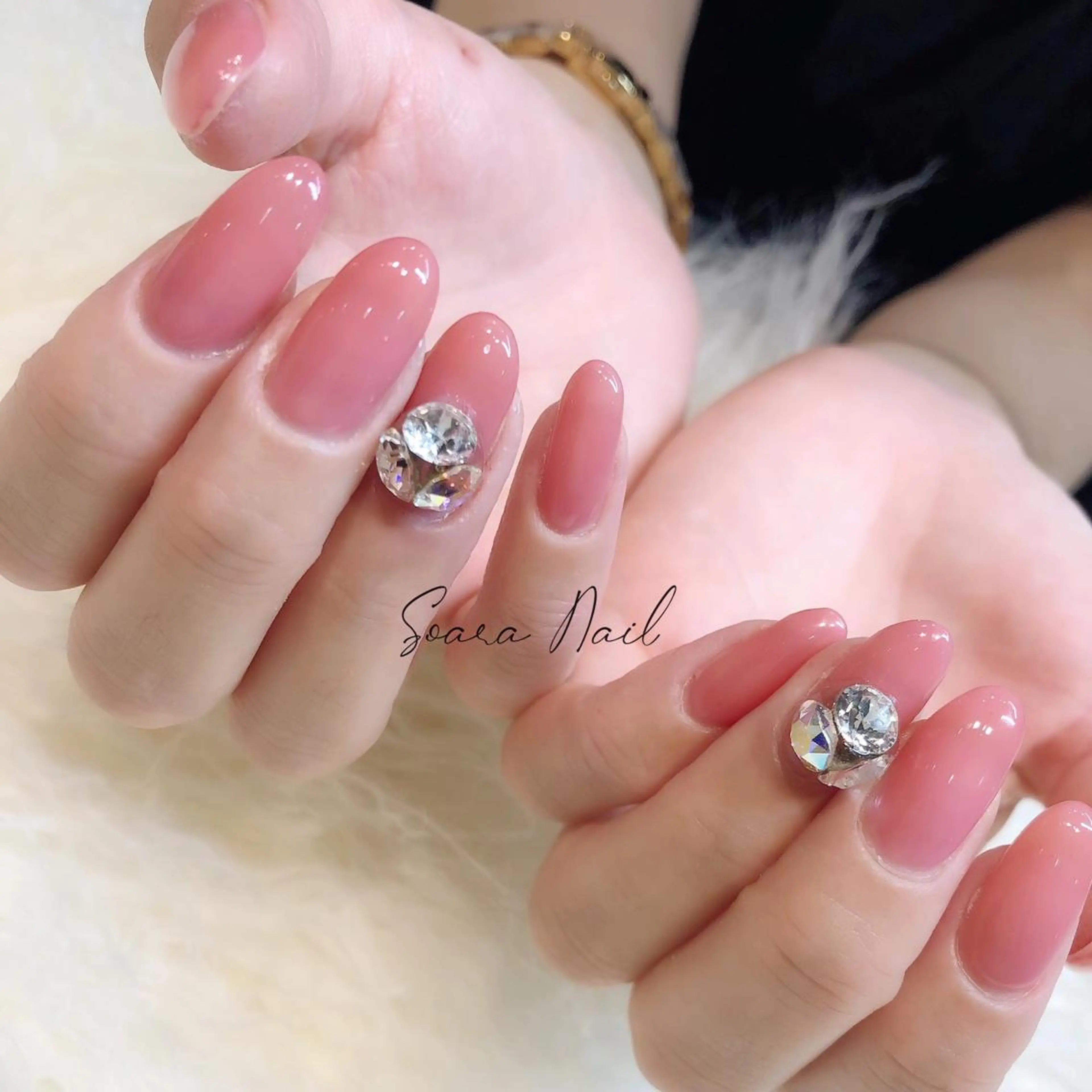 ネイル ワンカラーネイル ハンドネイル Salon Cleve所属・T. maoのネイルデザイン