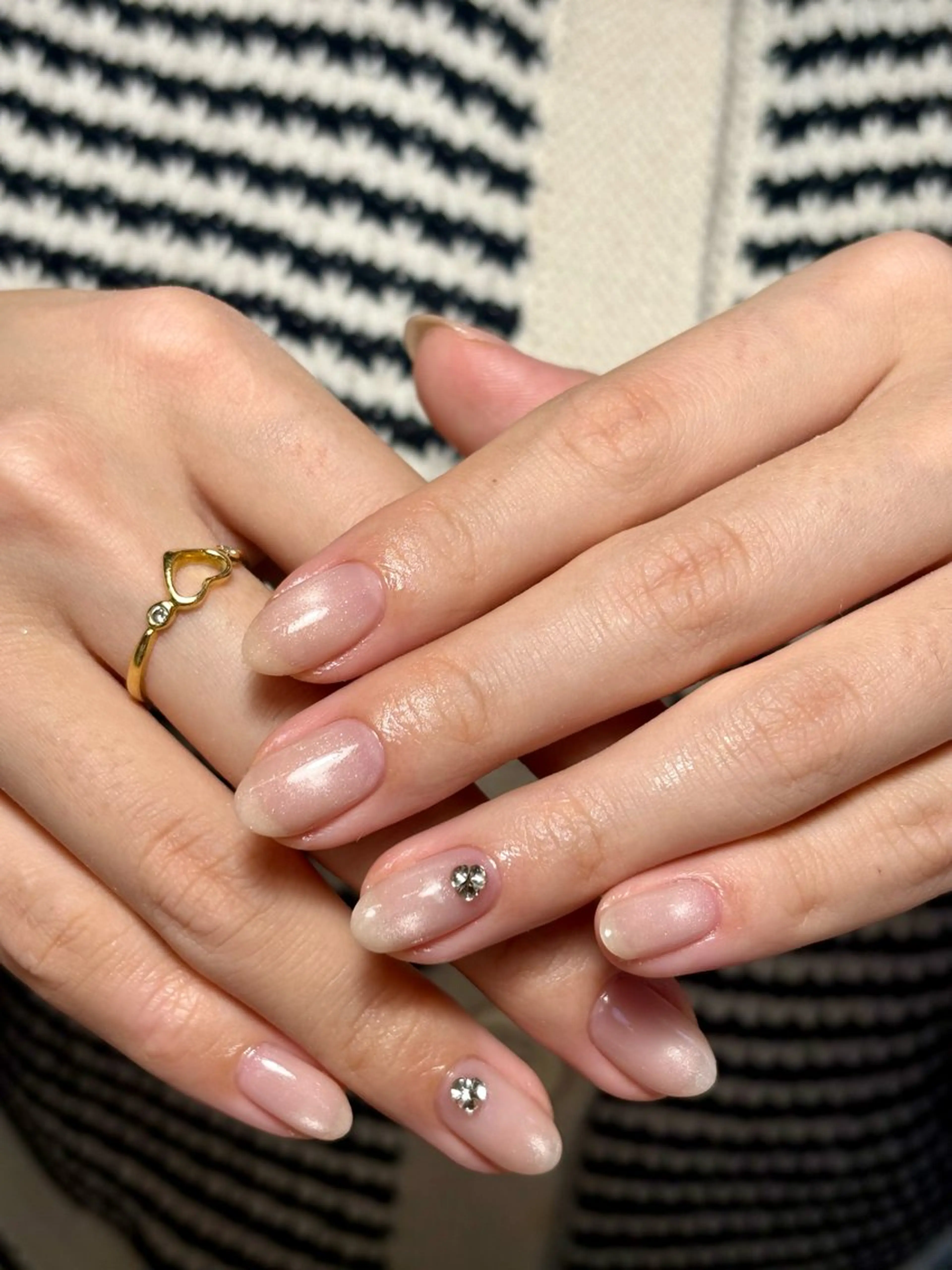 ネイル ハンドネイル Sunrich Neneのネイルデザイン