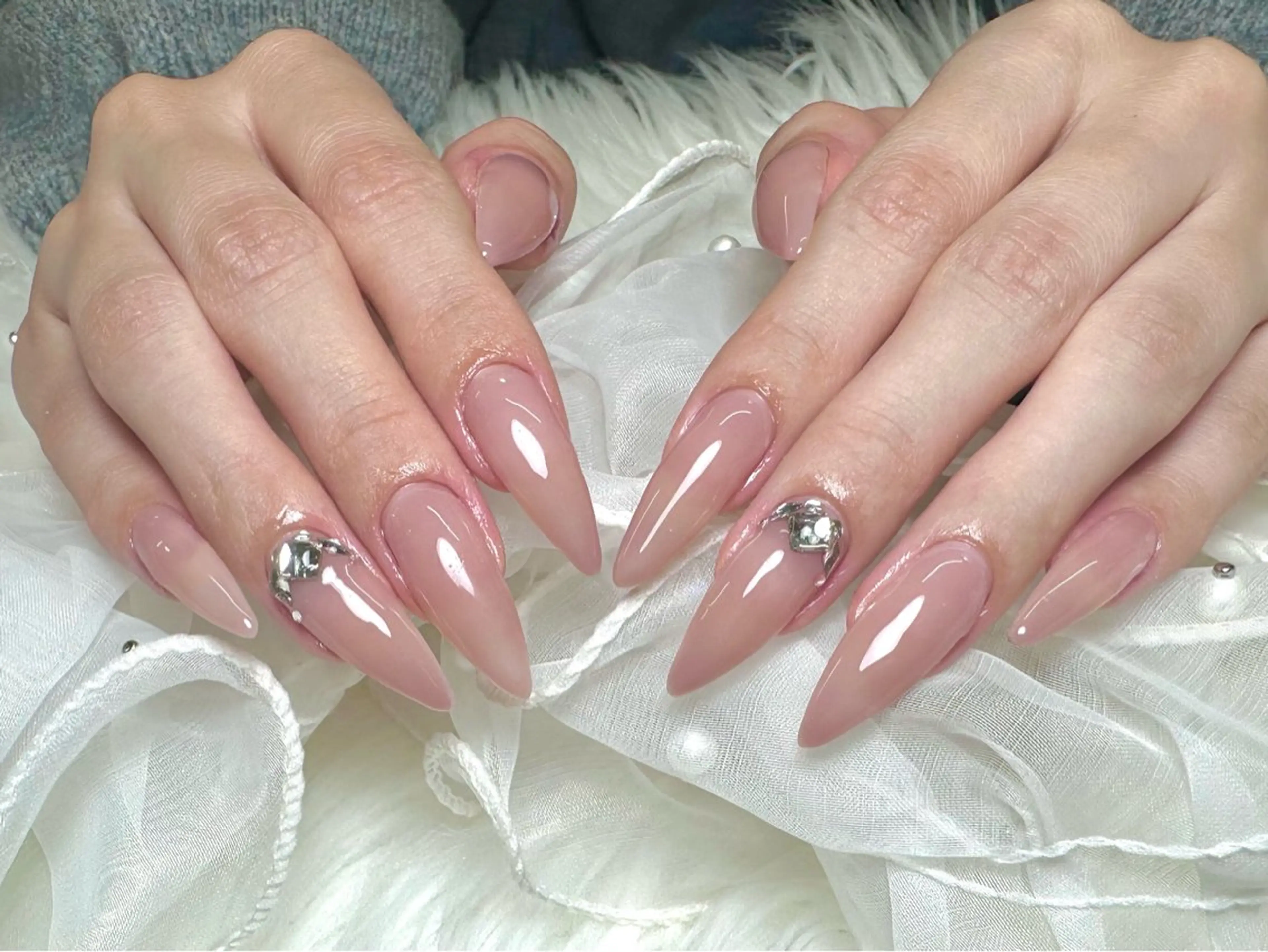 ネイル 丸山 春花のネイルデザイン