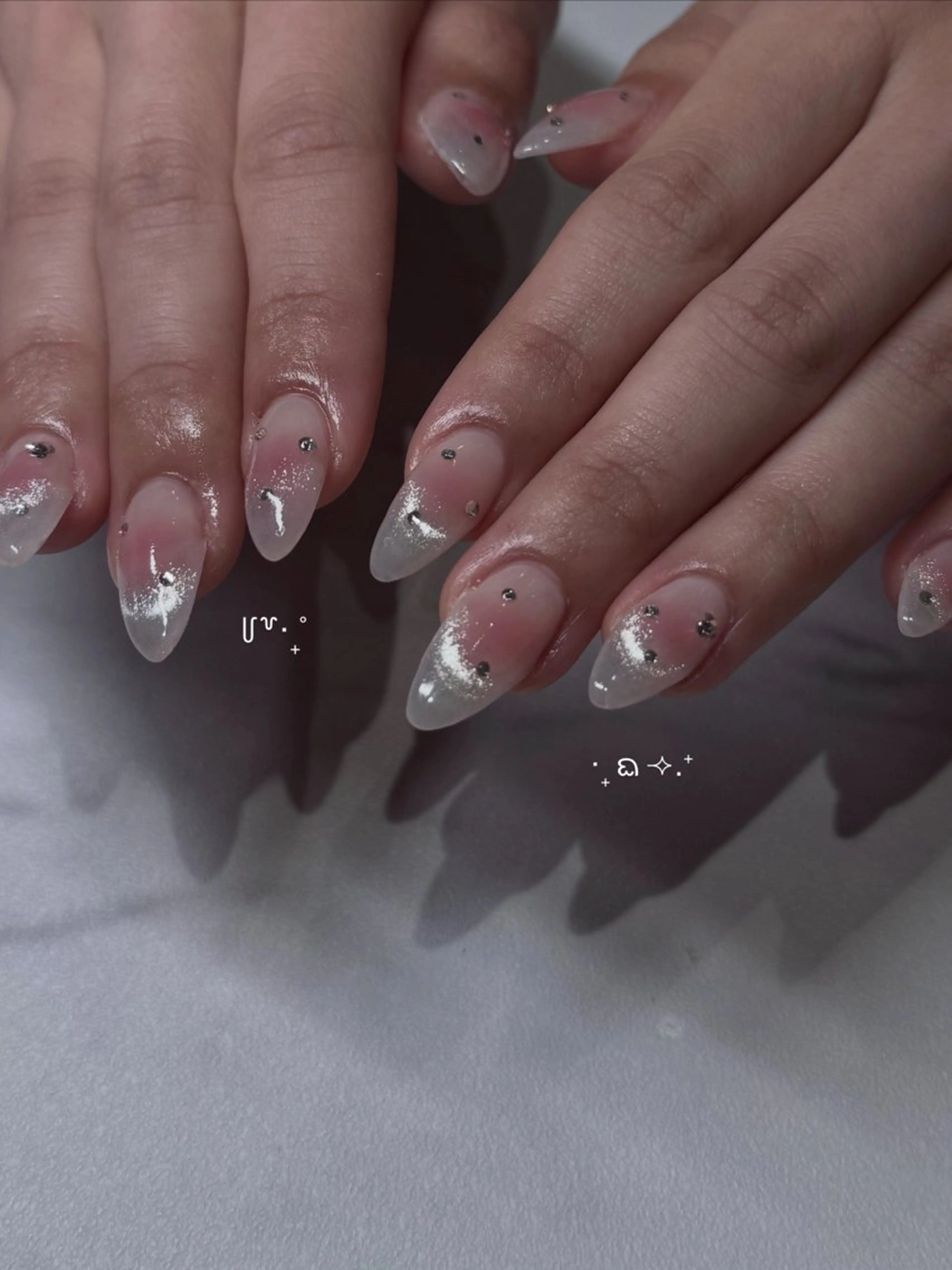 ネイル mikoto 🎀 韓国ネイルのネイルデザイン