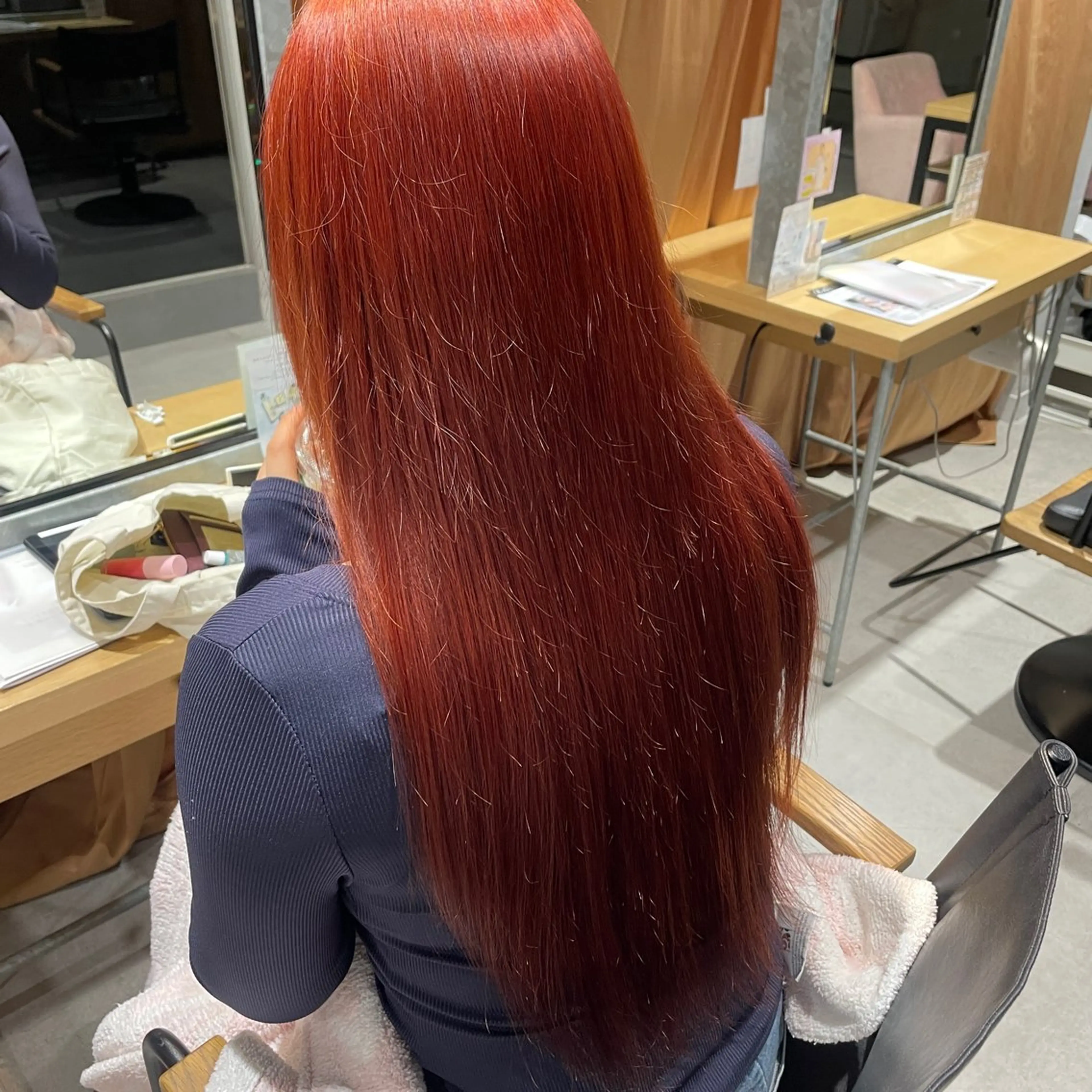 カラー marbles 🐤ayaka🐤のヘアスタイル