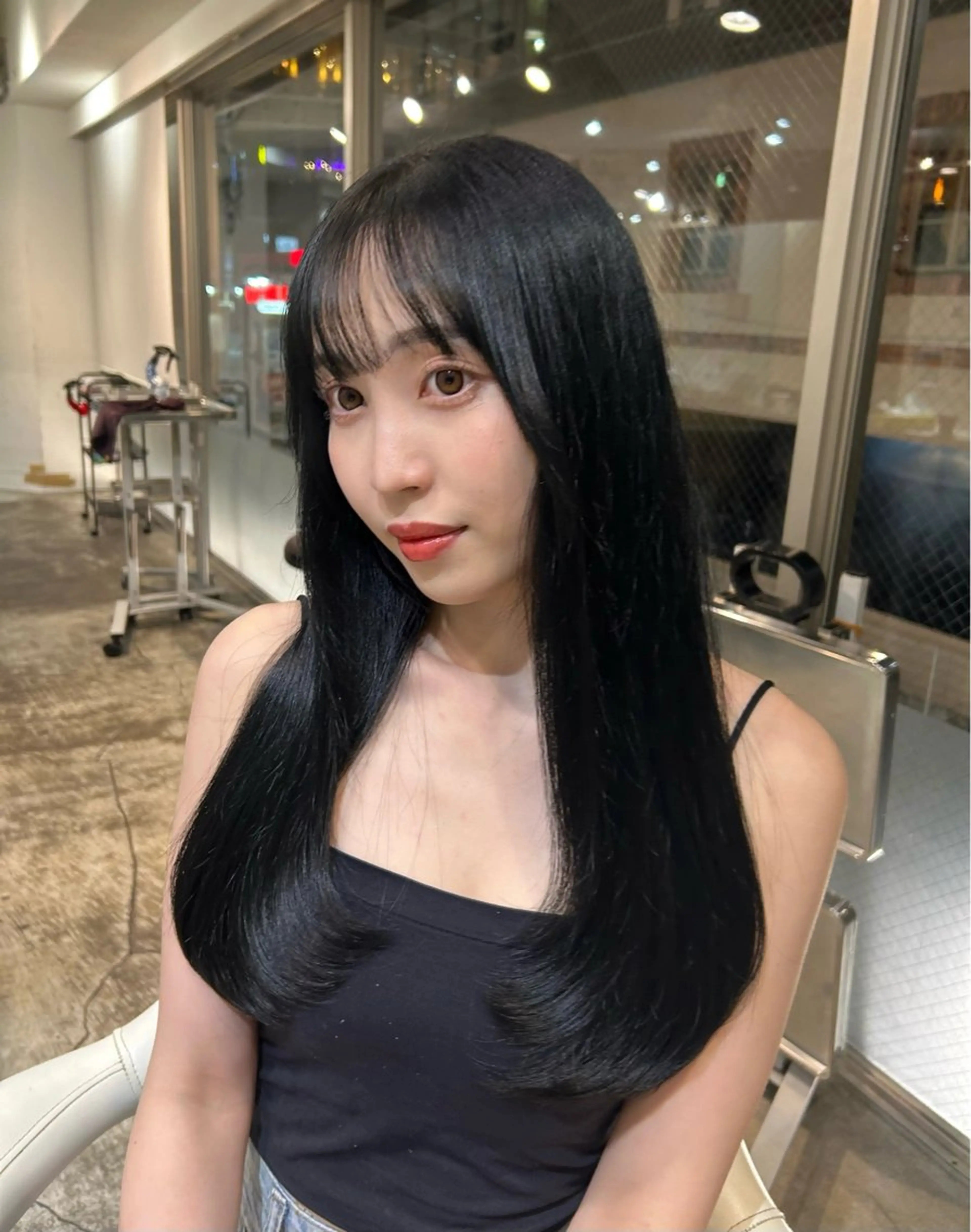 カラー 黒髪 ブルーカラー ブルーブラック 二宮 陽太のヘアスタイル