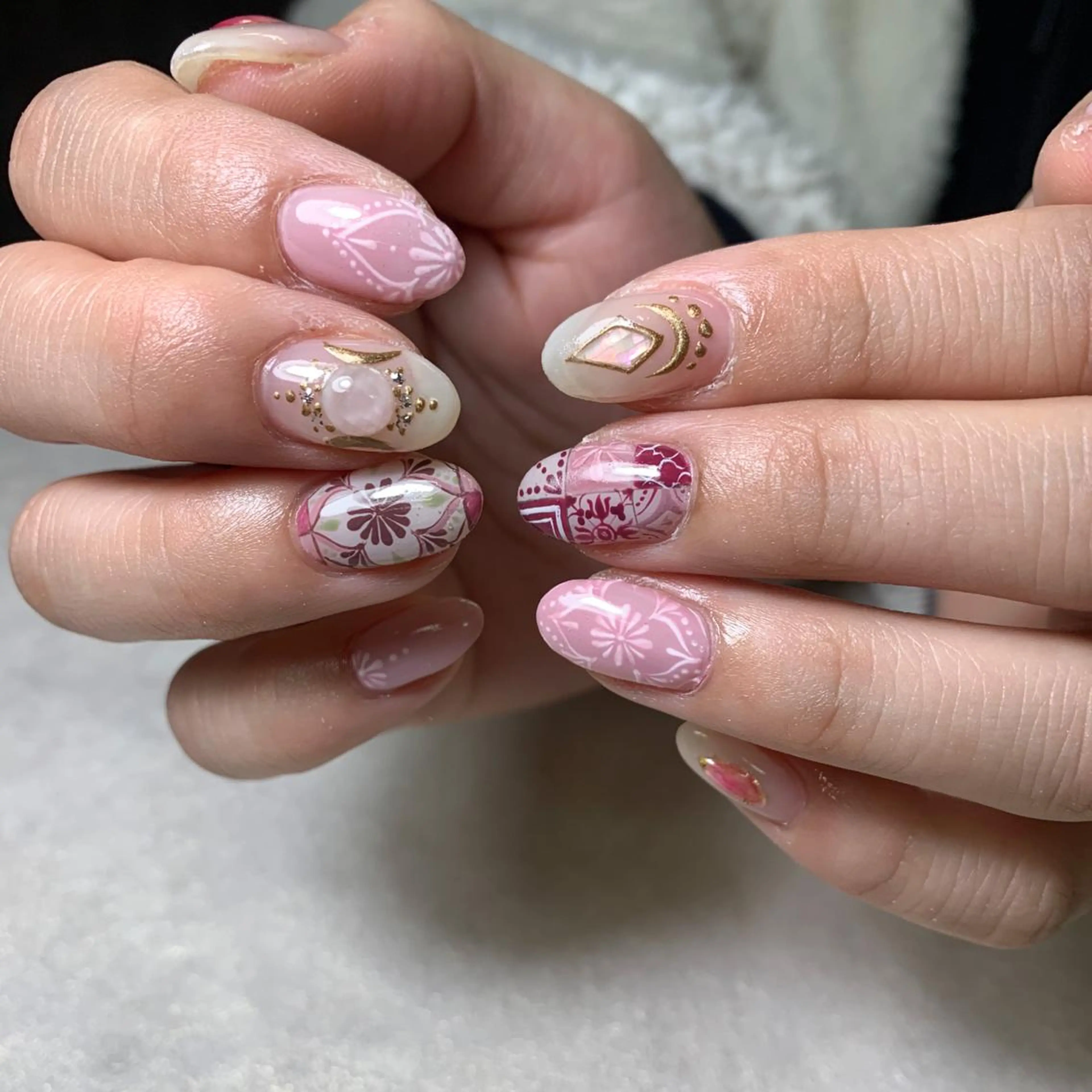 ネイル ハンドネイル atelier FIORITURA所属・FIORITURA aiのネイルデザイン