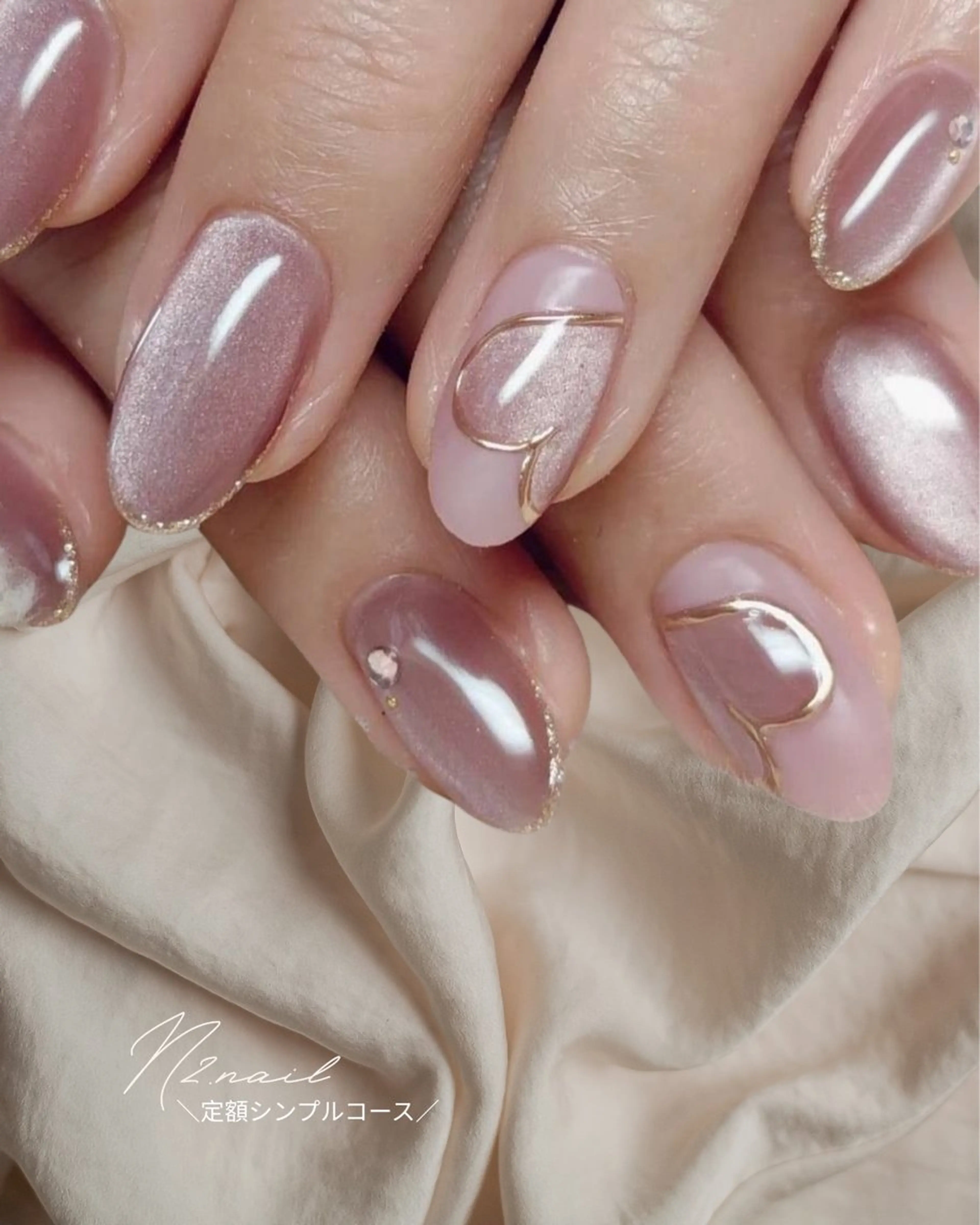 ミディアム N2.nail所属・N2 nailのネイルデザイン
