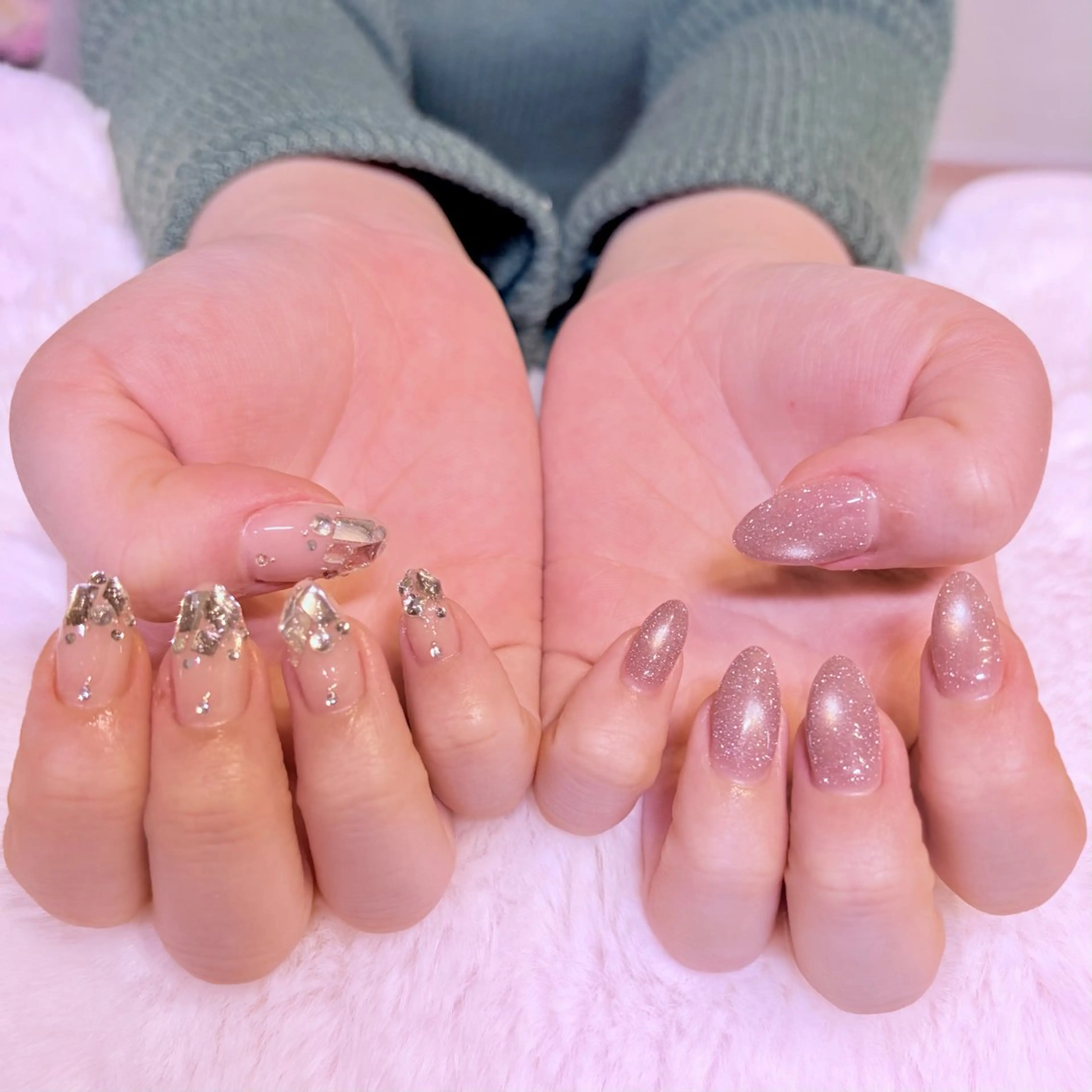 ネイル キラキラネイル ハンドネイル nail salon e'mu💐のネイルデザイン