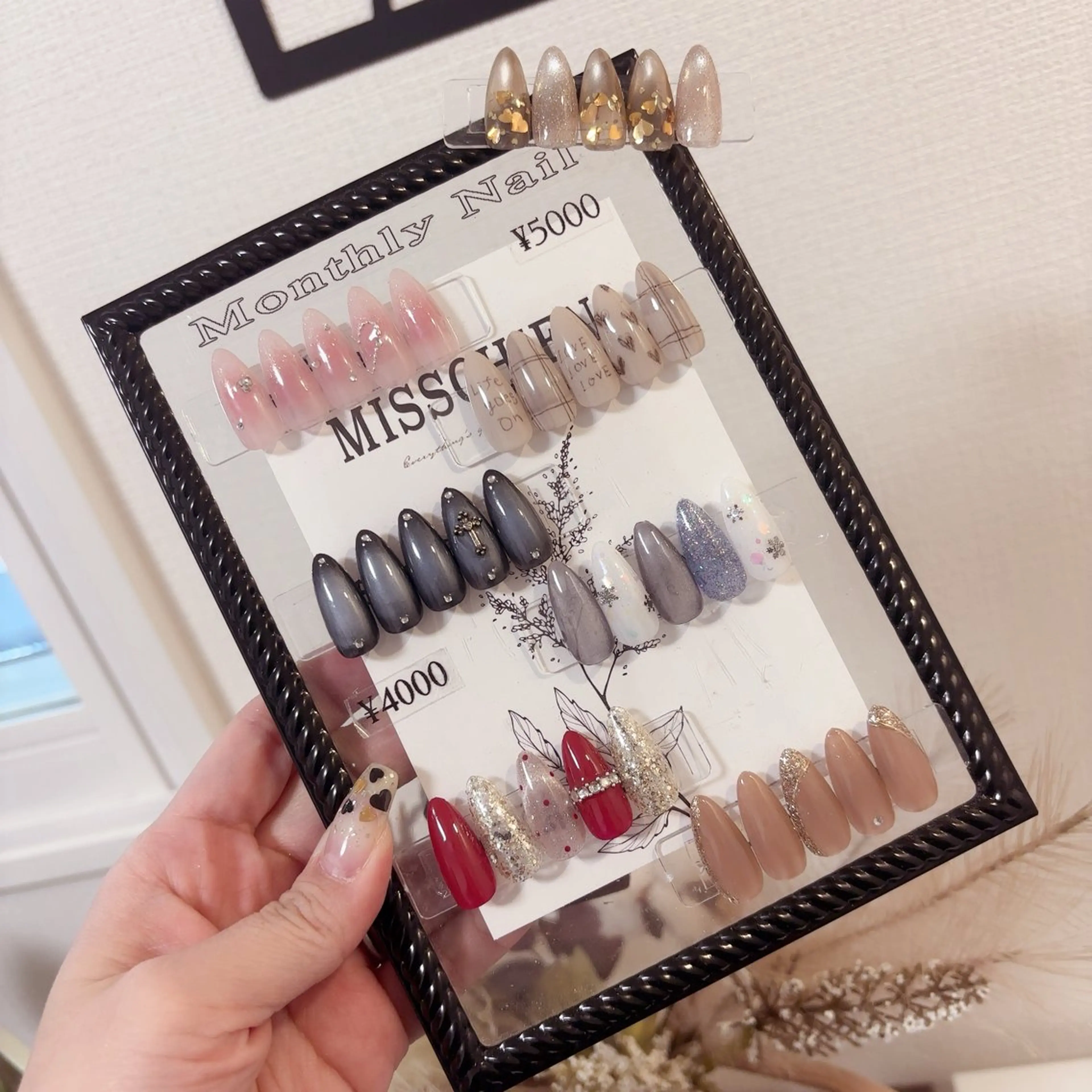 ネイル アートネイル マグネットネイル シンプルネイル ハンドネイル San＆Lily madokaのネイルデザイン