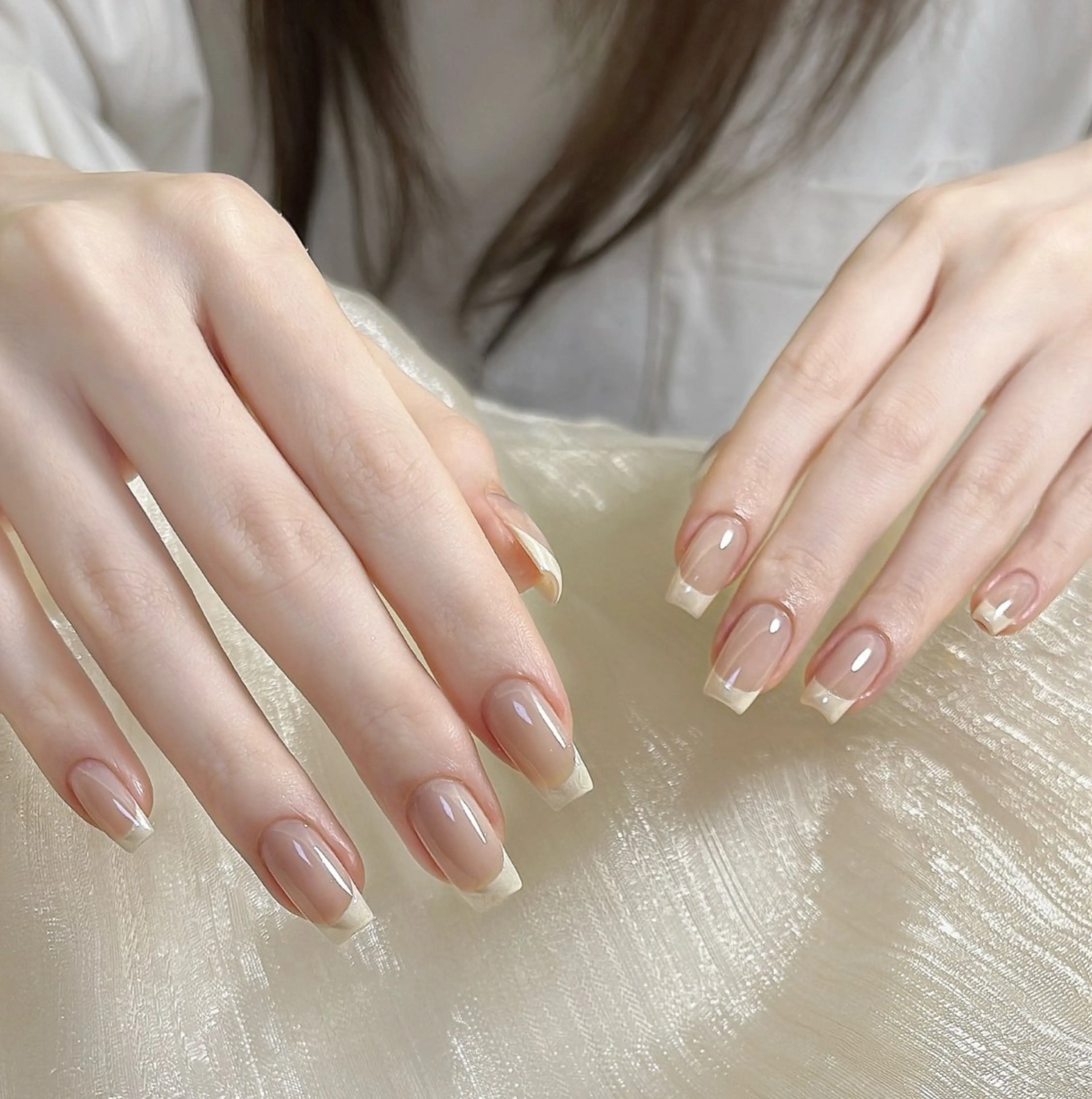 ネイル アートネイル 韓国ネイル 水色 ロングネイル マグネットネイル ハンドネイル ハンドケア NailDemure 【銀座店】のネイルデザイン