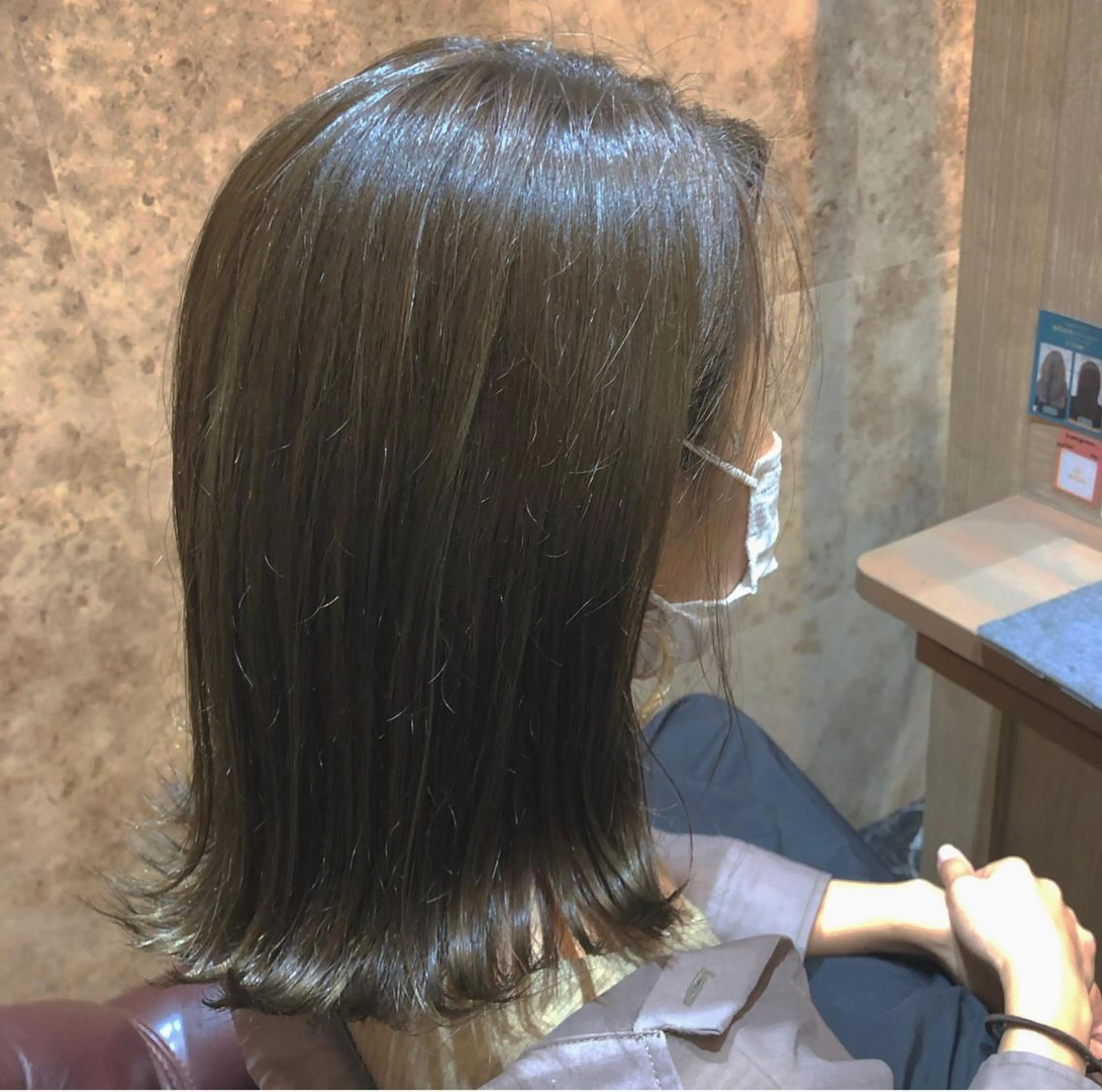 ミディアム カラー アッシュ オーストヘアーレイズ「aust hair raise所属・柳田 綾香のヘアスタイル