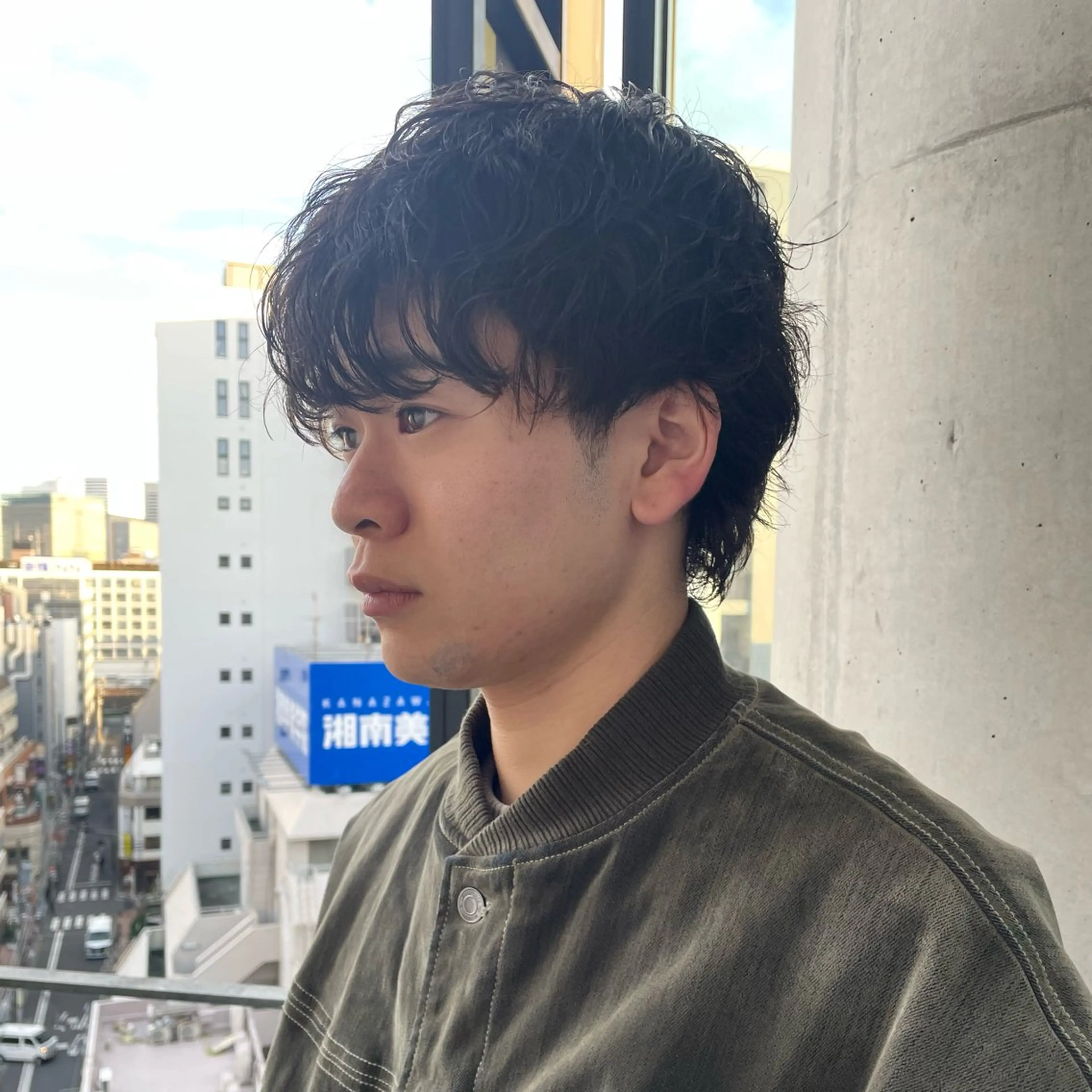 ミディアム パーマ メンズ ミディアムパーマ メンズパーマ マレットヘア カット パーマ ⚾️横浜メンズカット 阿部龍馬🍺🍔のヘアスタイル