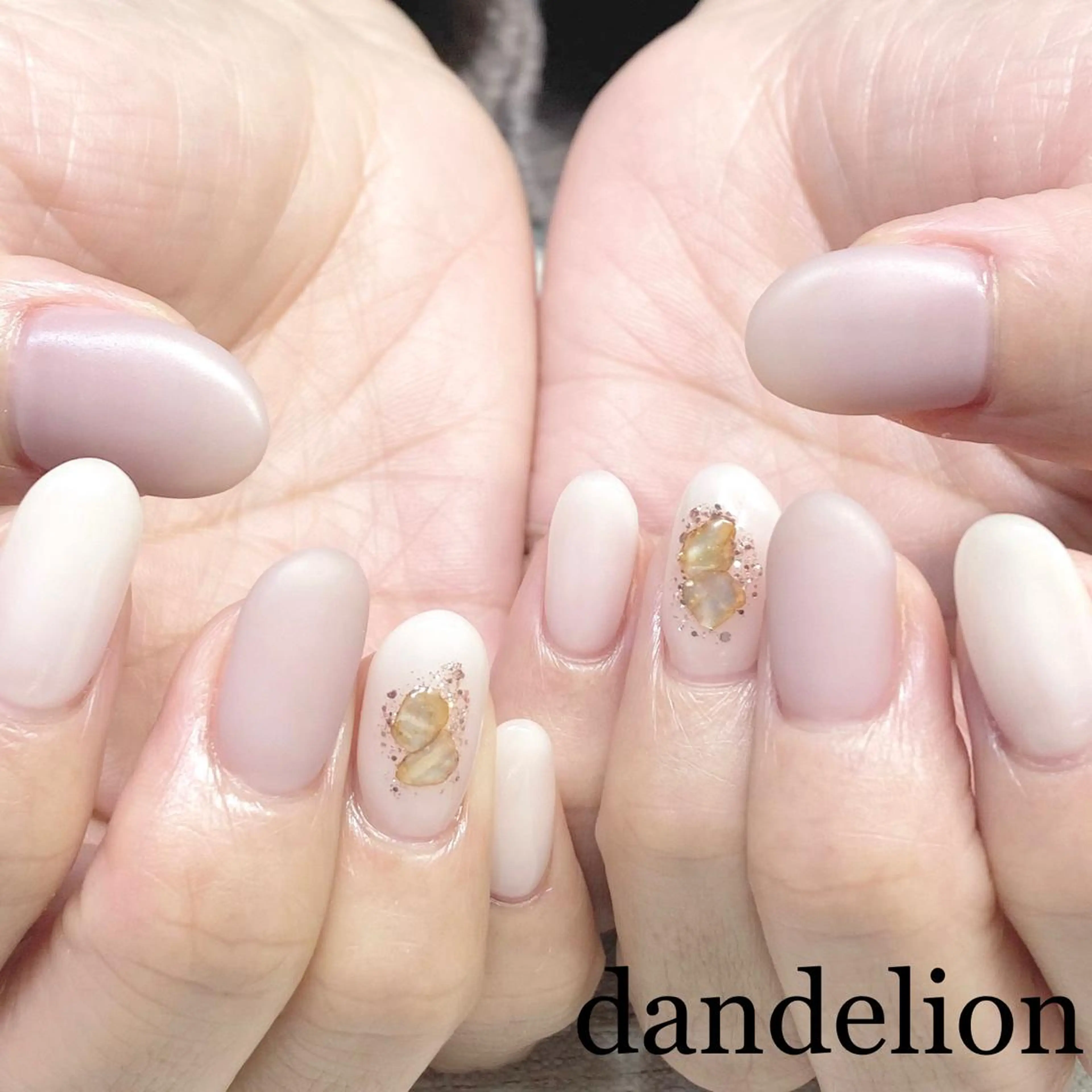 ネイル ハンドネイル ハンドケア dandelion ダンデライオンのネイルデザイン