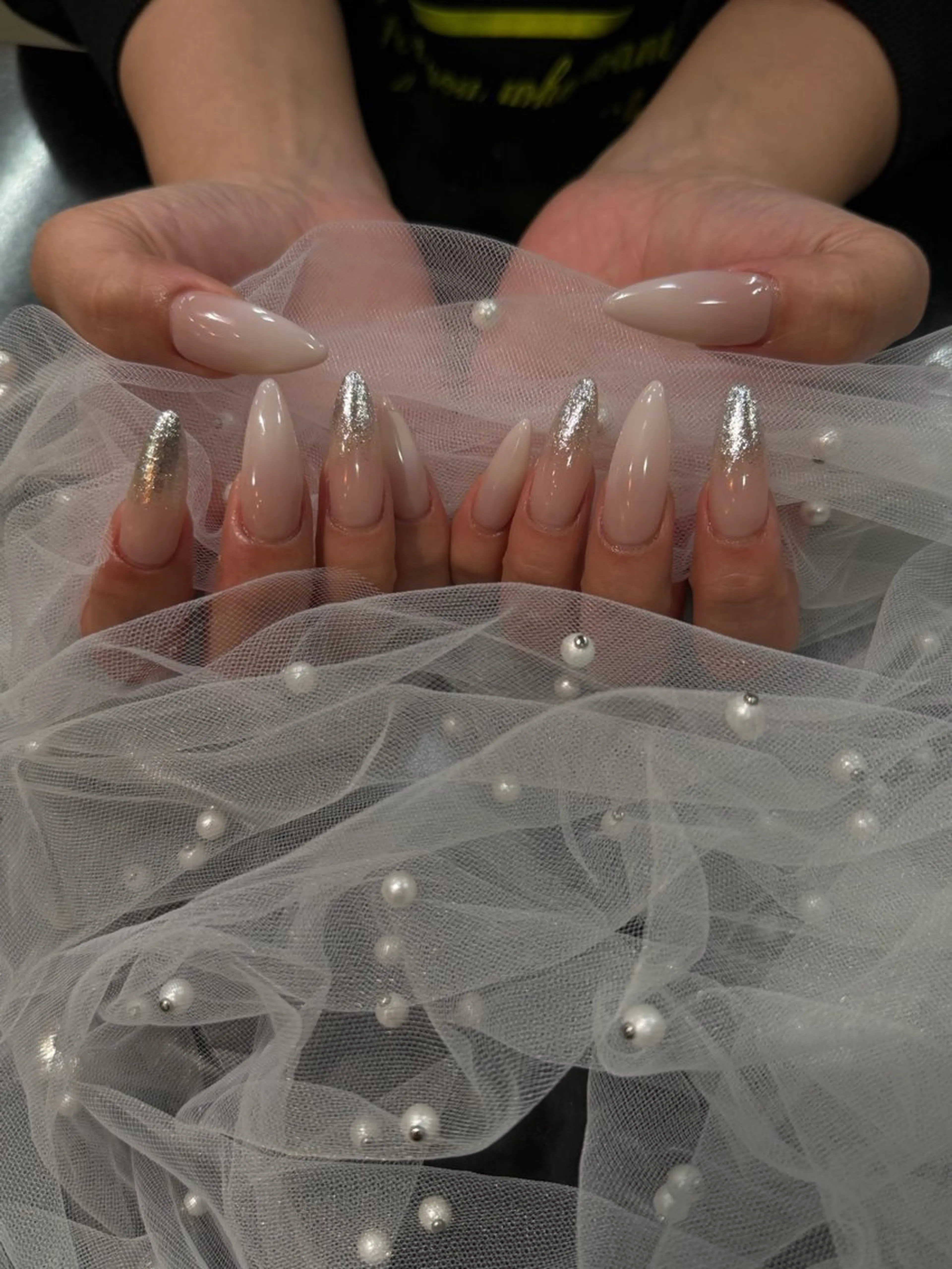 ネイル グラデーション ホワイト Acoonail 宮田のネイルデザイン