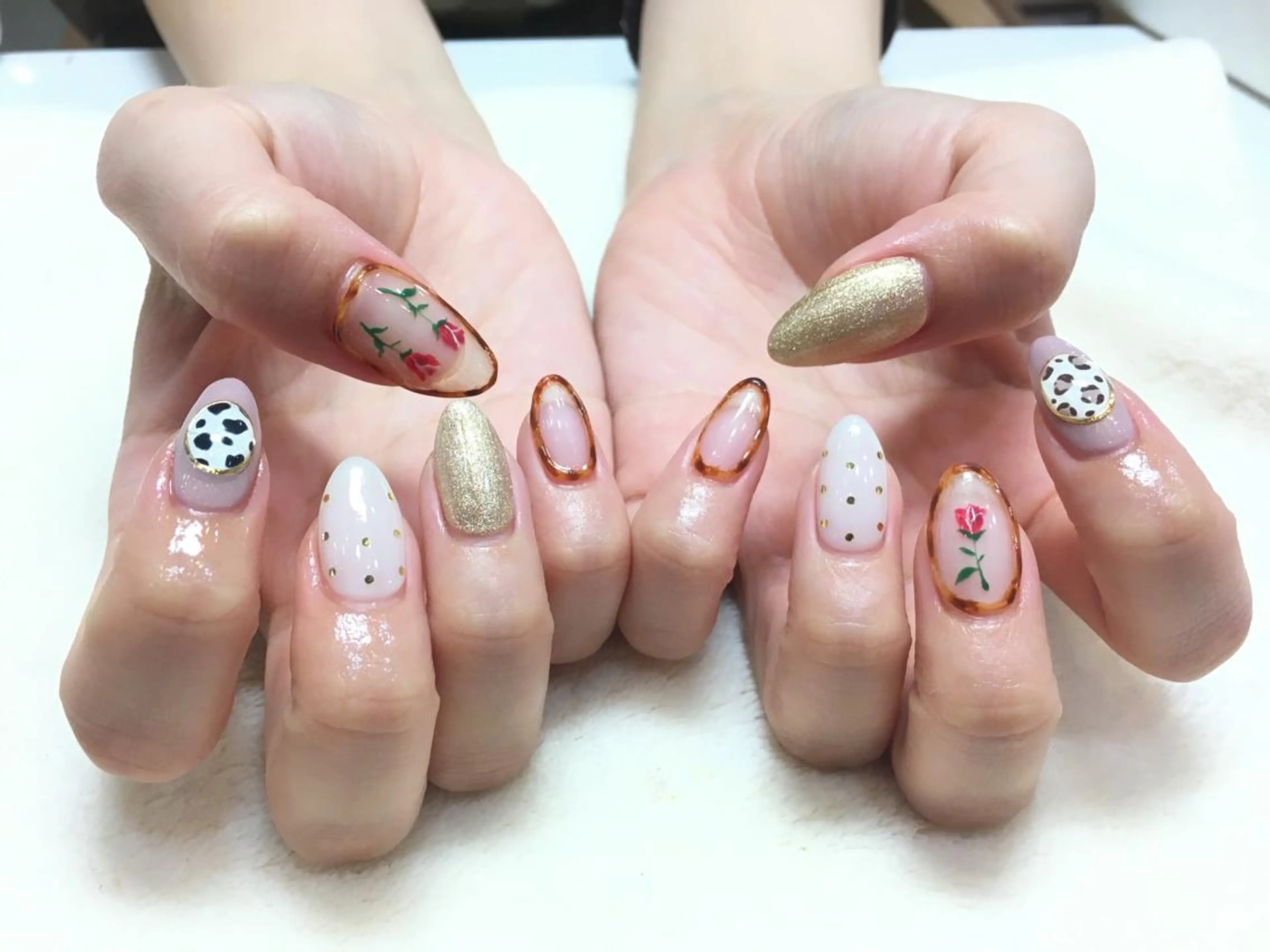 ネイル feey ⁑erinaのネイルデザイン