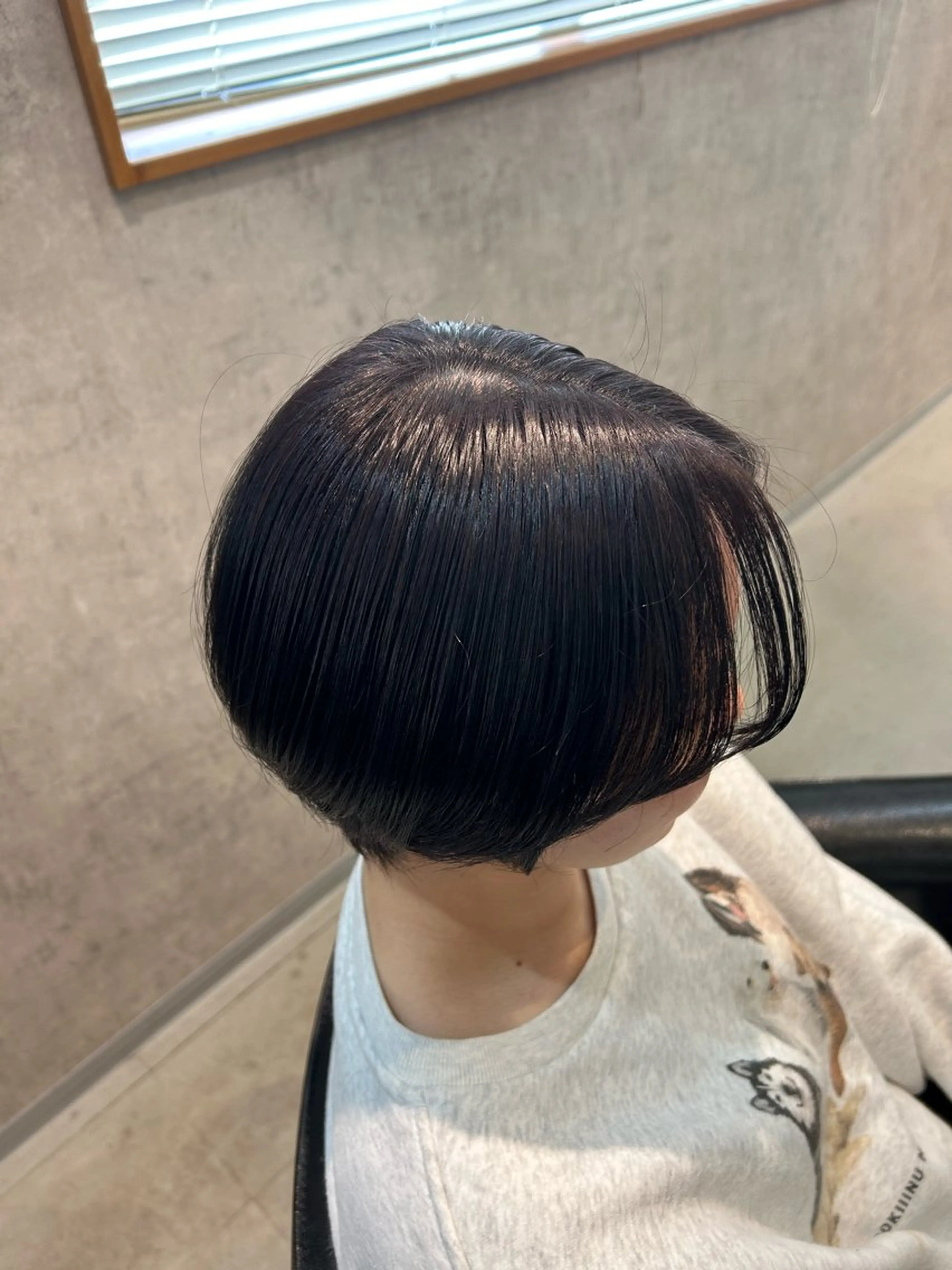 ショート カラー suri-ru hair【スリールヘアー】所属・FURUSAWA AOIのヘアスタイル