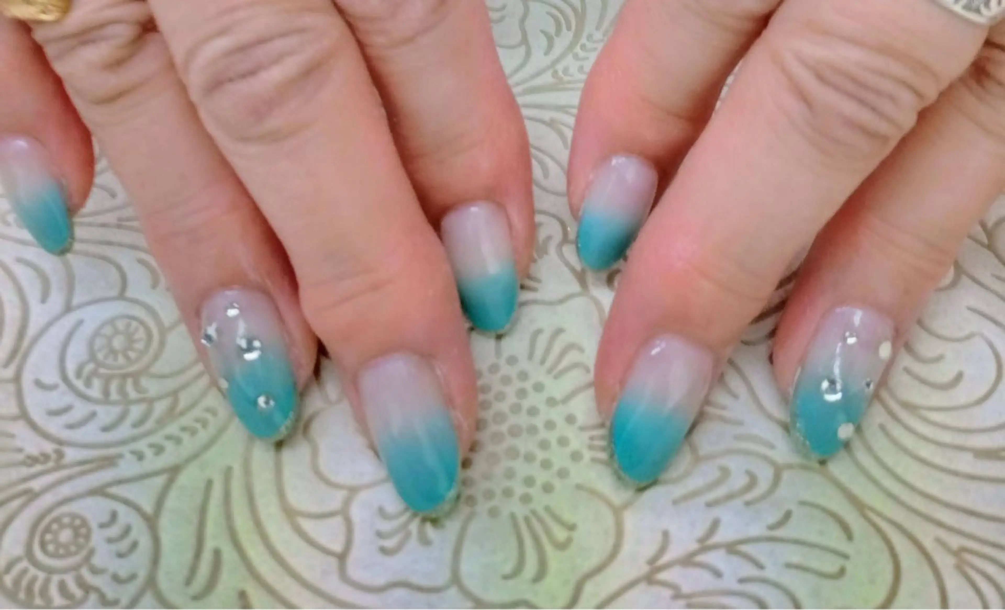 ネイル フラワーネイル precious nail room所属・precious nail  roomのネイルデザイン