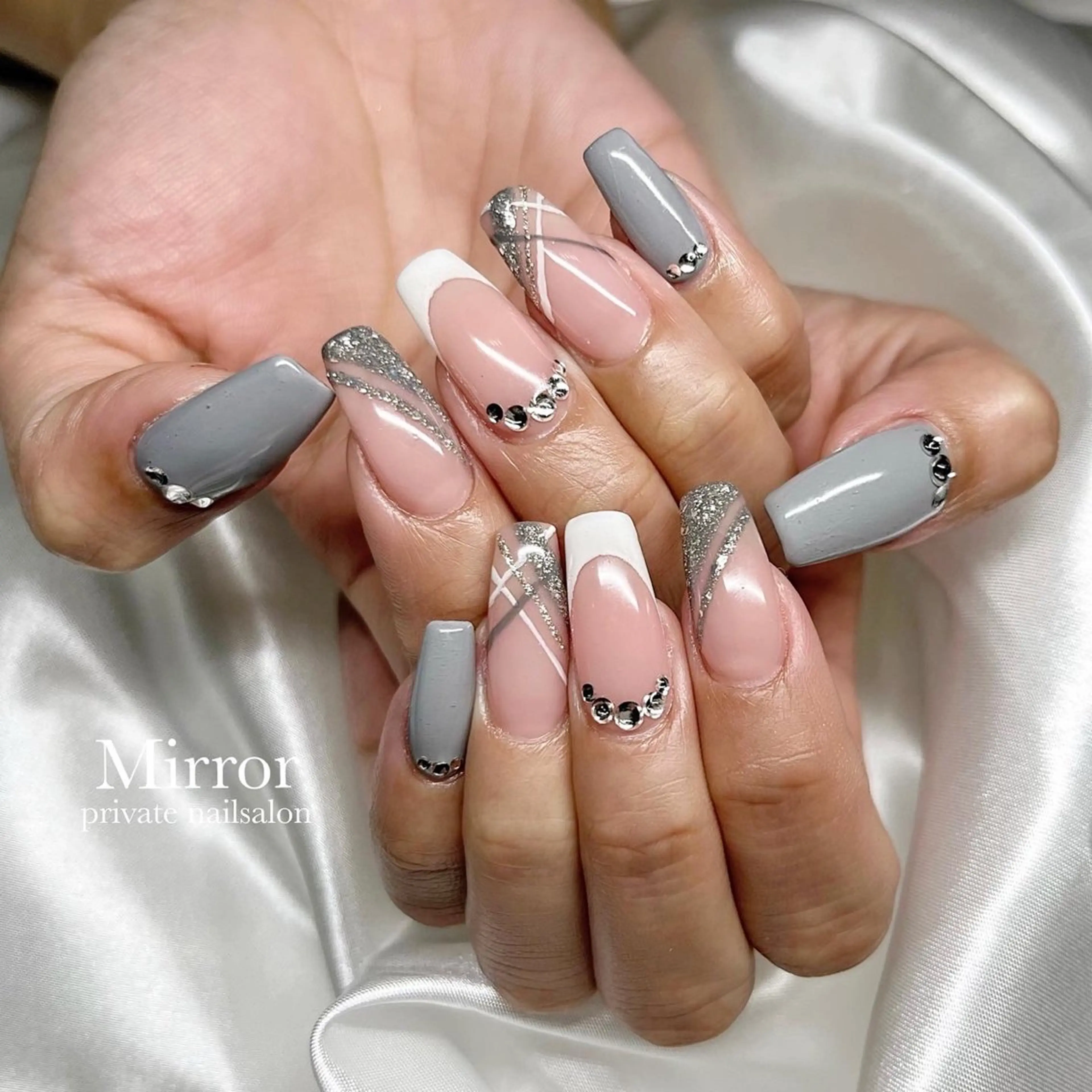 ネイル ハンドネイル nailsalon Mirrorのネイルデザイン