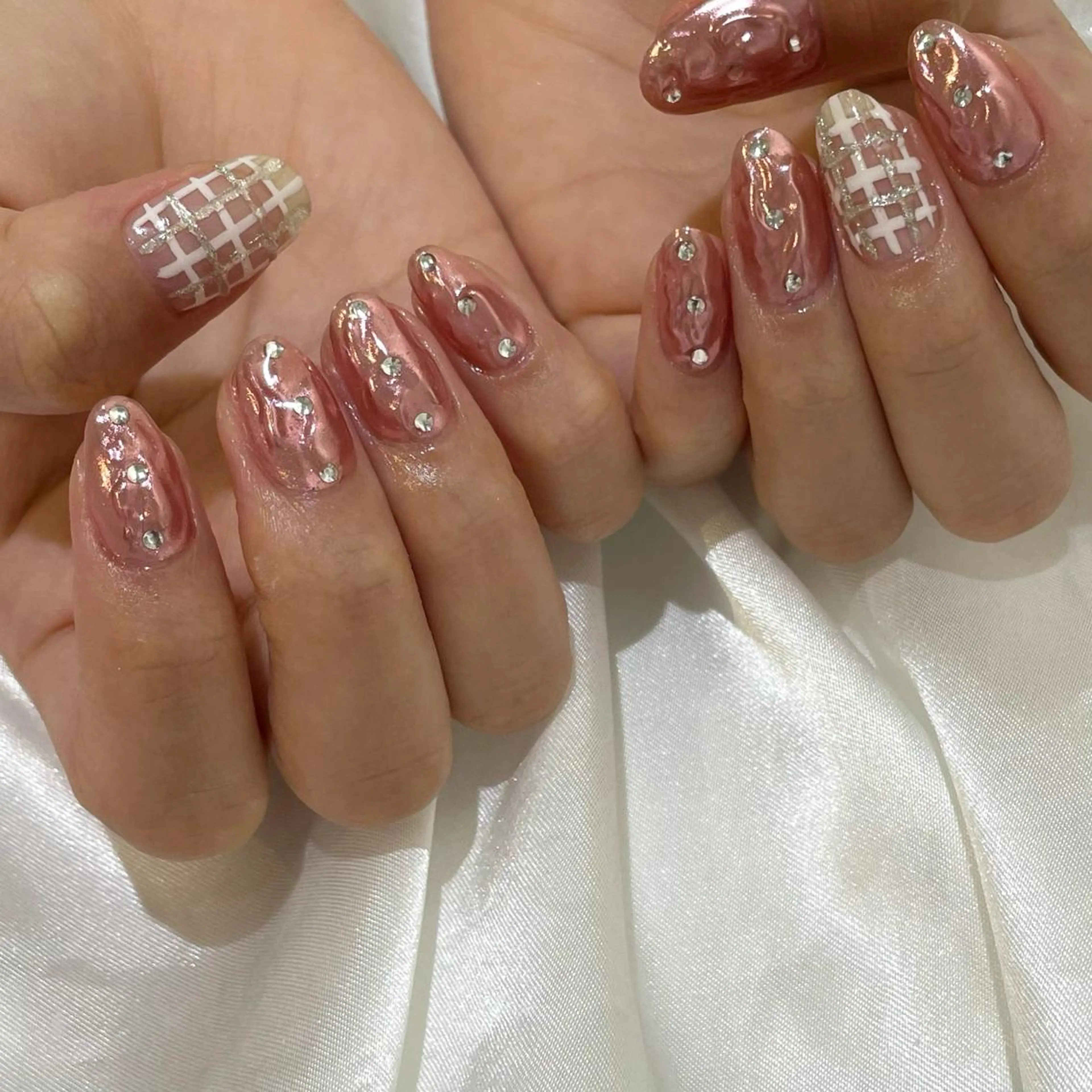 ネイル classic 新横浜所属・山田 暉のネイルデザイン