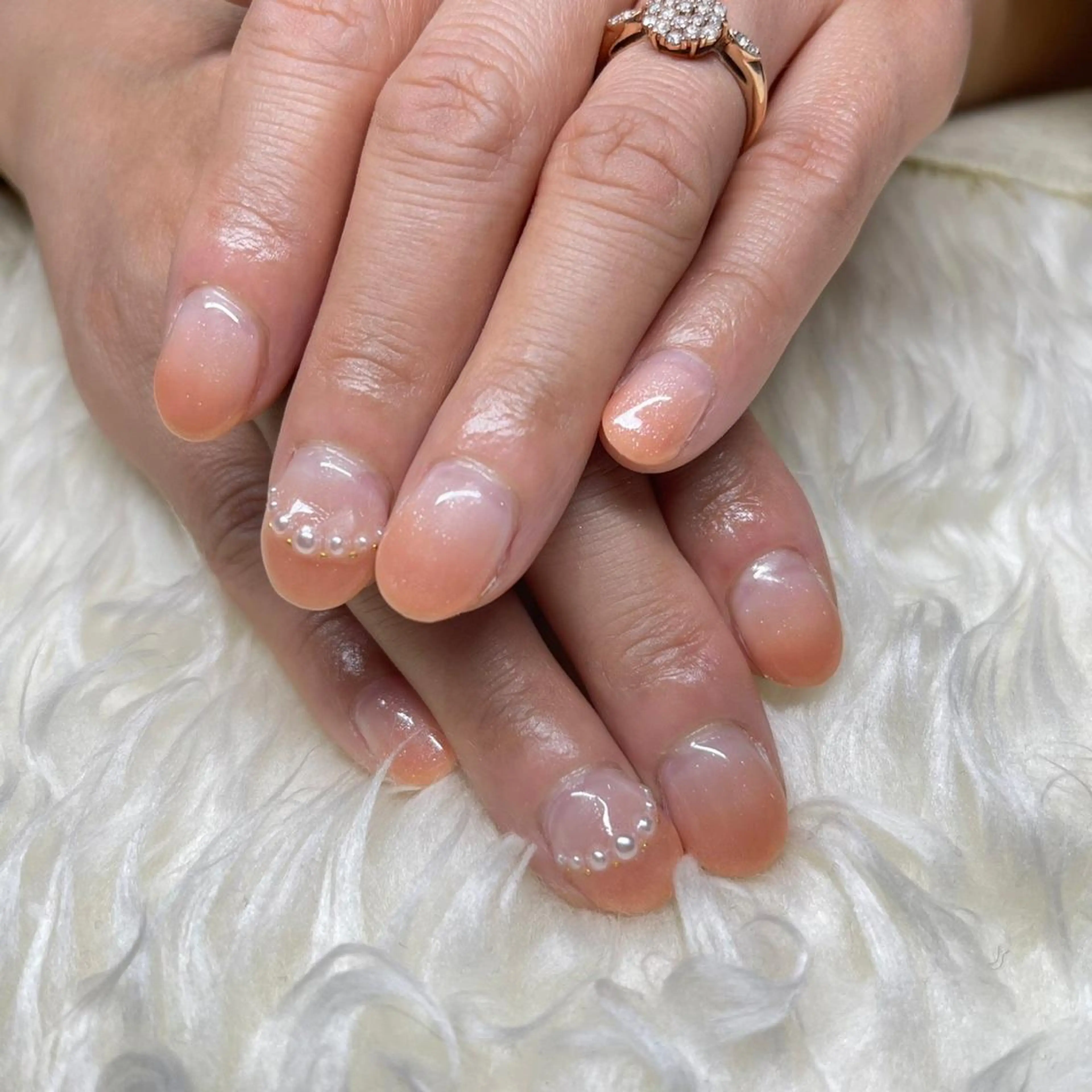 ネイル 長さ出し フレンチネイル ジェルネイル ガラスフレンチ 韓国ネイル ハンドネイル Nail&eye Belire 新宿のネイルデザイン