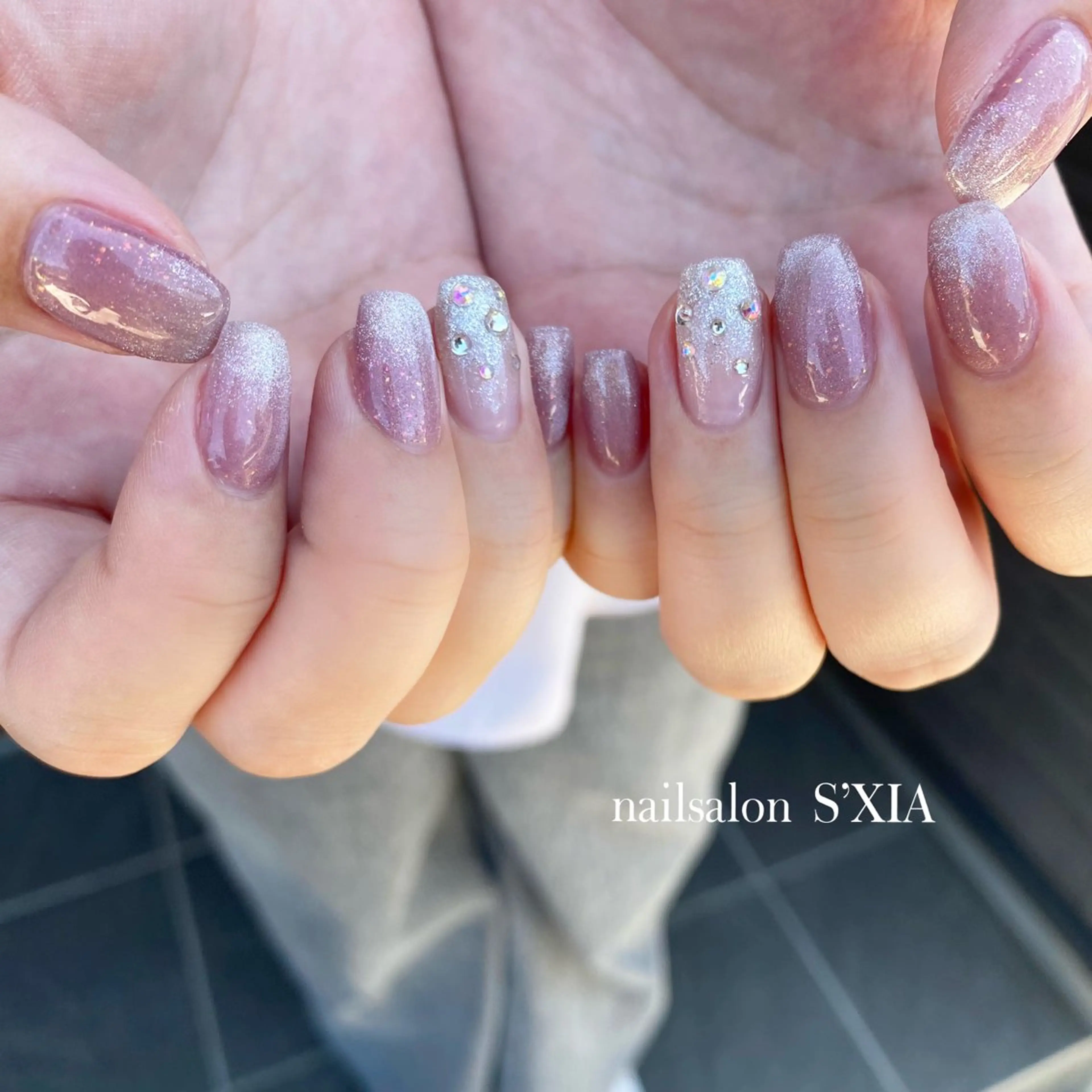 ネイル ハンドネイル ネイルサロン《シア》 市木 佑実のネイルデザイン