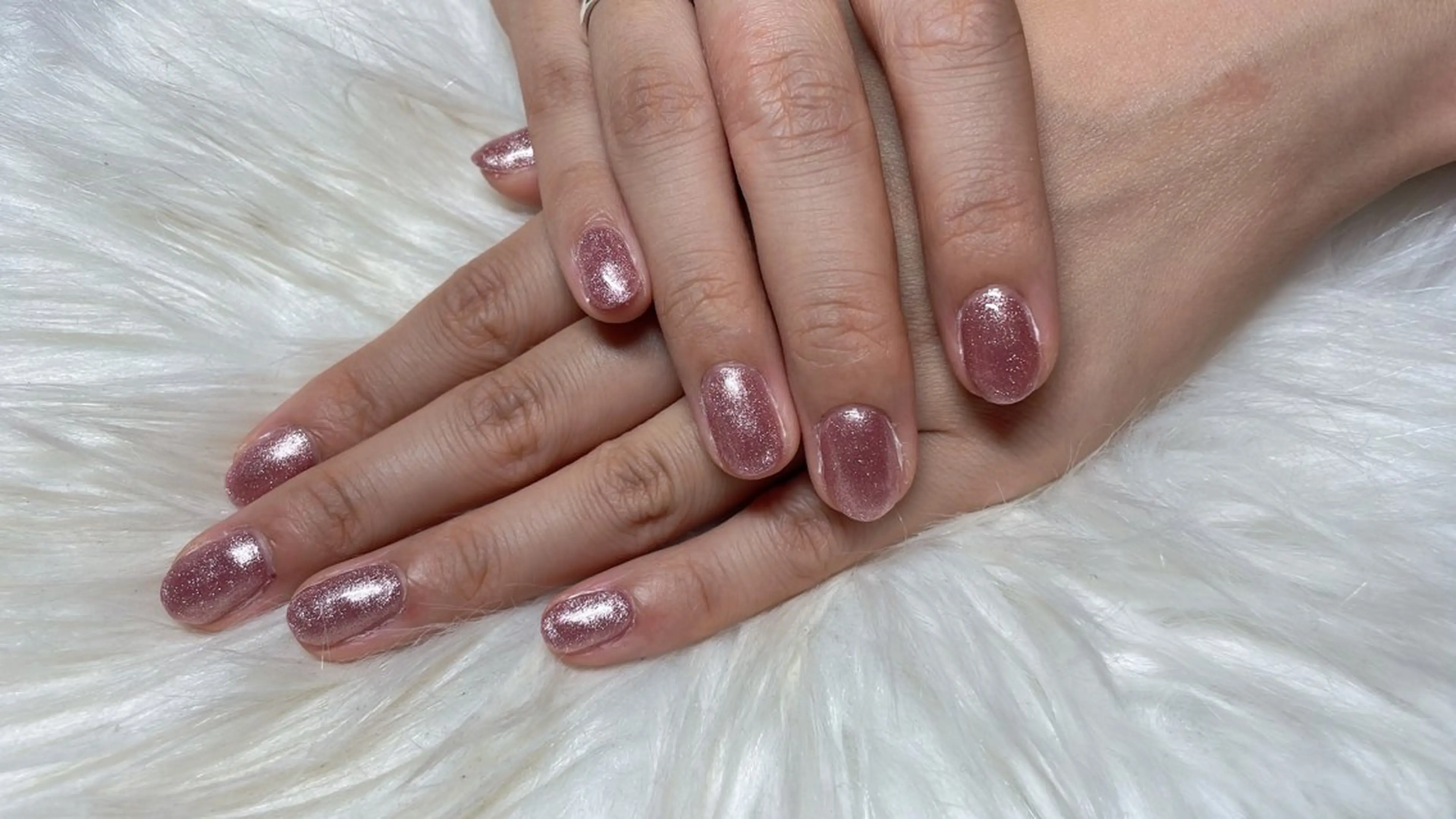 ネイル Amoureuse Satomiのネイルデザイン