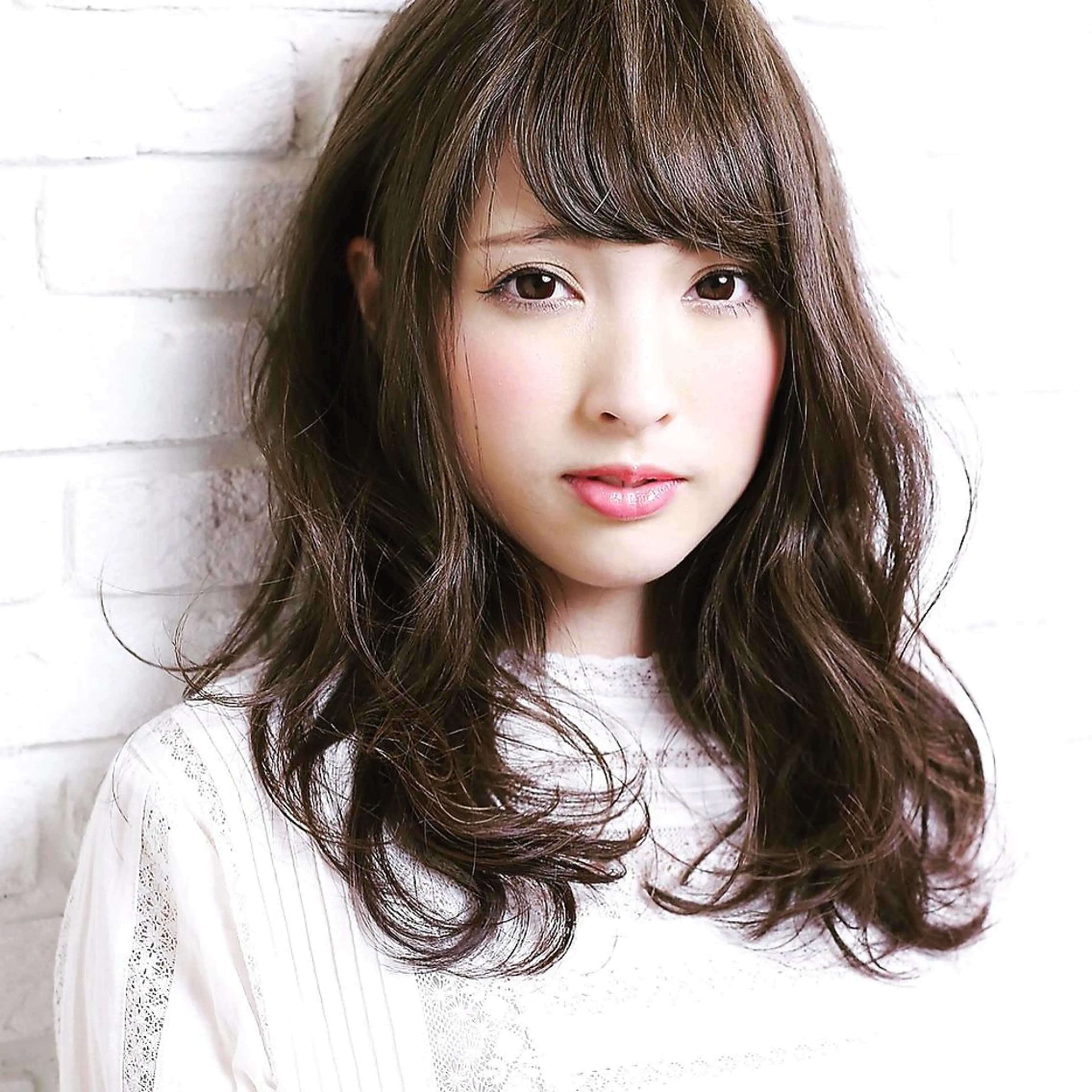 セミロング カラー パーマ ヘアケア特化型サロン newi 京橋のヘアスタイル