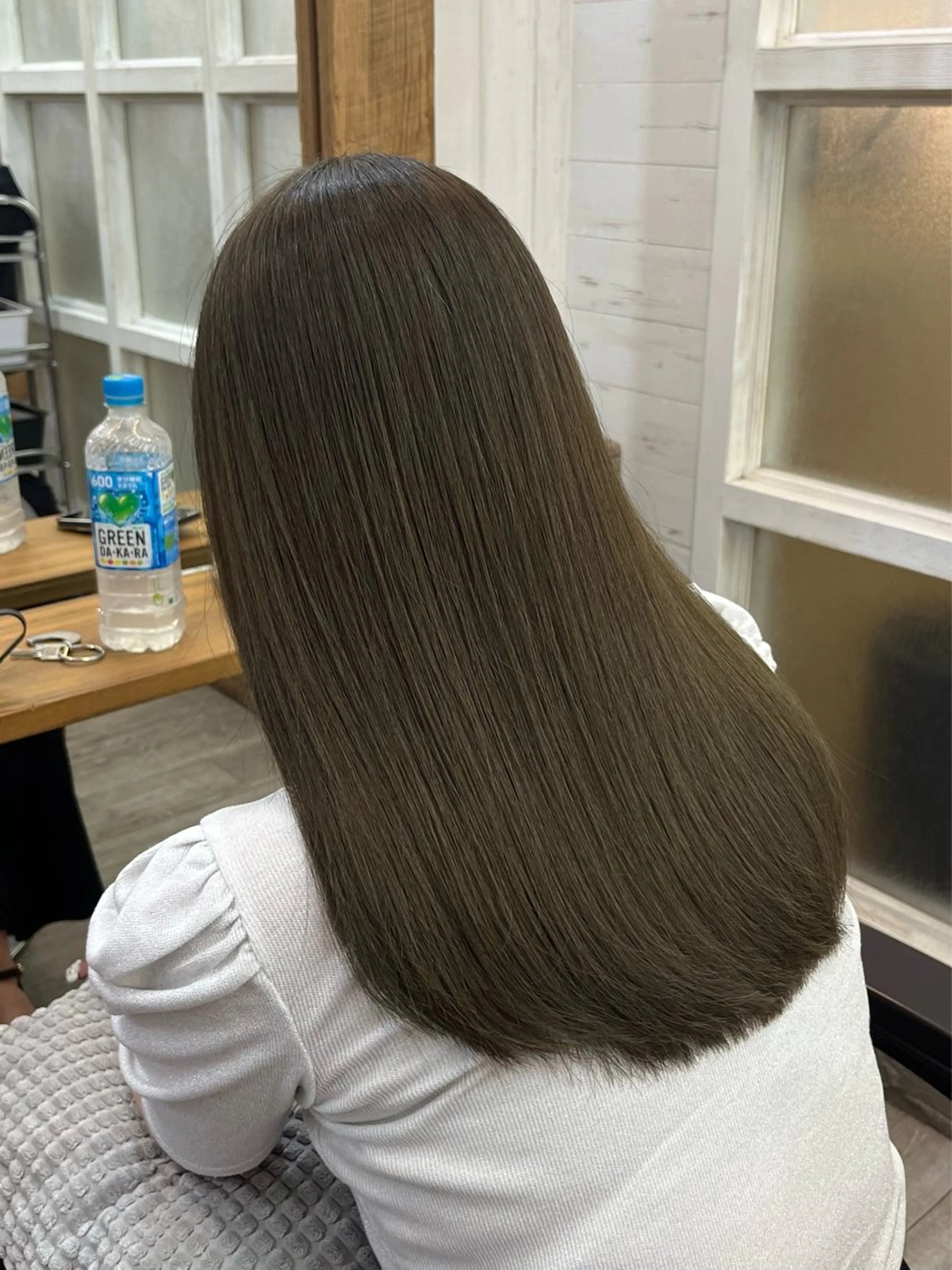 ロング カラー ベージュカラー オリーブベージュ カット ヘアカラー トリートメント 🦋レイヤー職人 猪瀬玲奈🦋のヘアスタイル